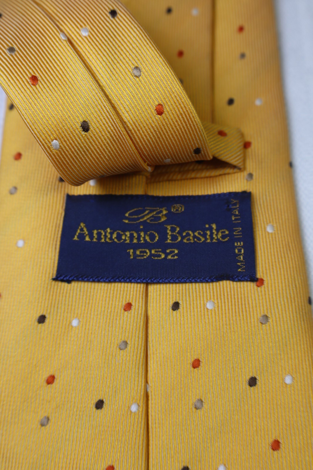 ANTONIO BASILE  SILK TIE SETA CRAVATTA NECKTIE ITALY SELF TIPPED