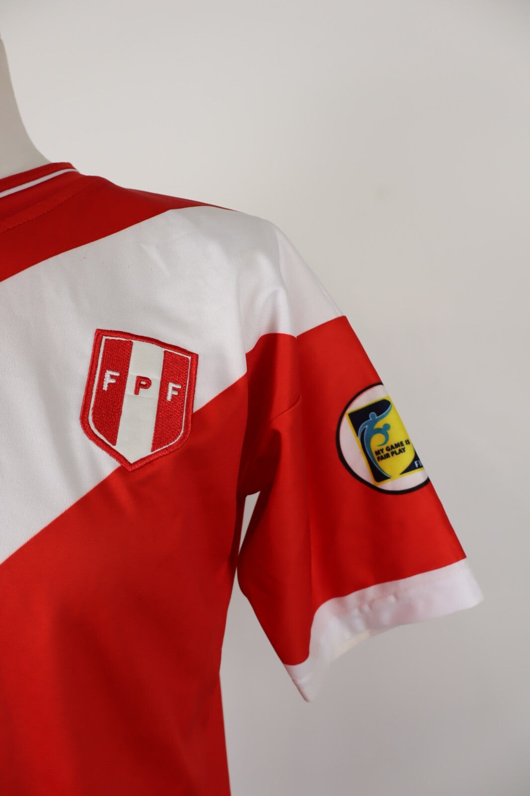 UMBRO PERU FARFAN N 10 MAGLIA CALCIO TRIKOT UOMO Tg L SOCCER JERSEY VINTAGE 2018