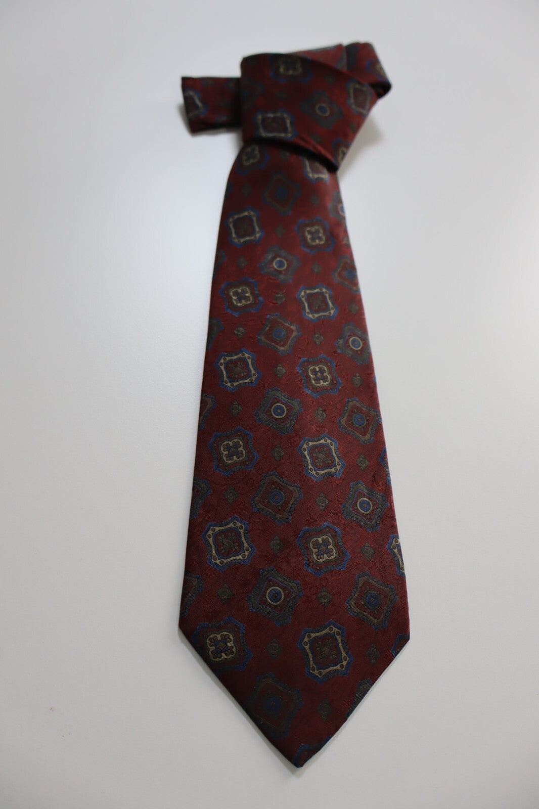 PIERRE CARDIN 100% SILK TIE SETA CRAVATTA NECKTIE MADE IN ITALY CLASSIC