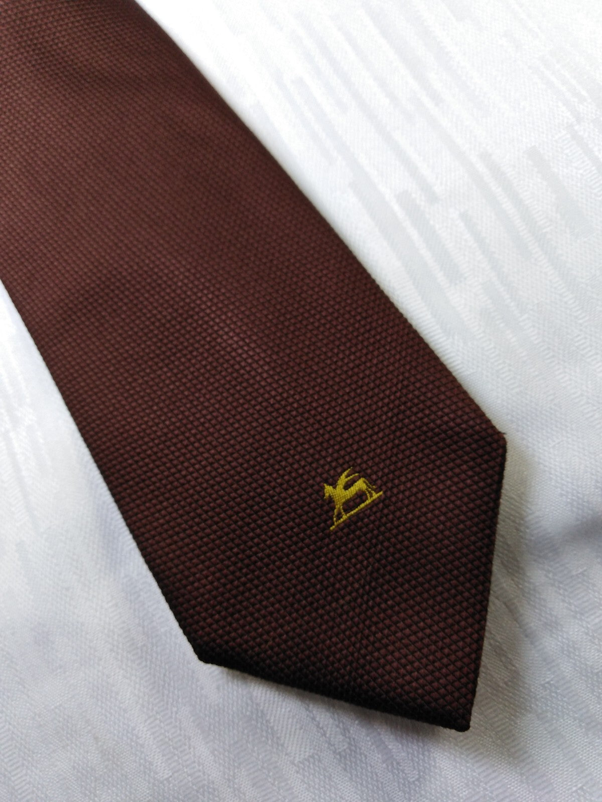 NINO SALZANO 100% SETA SILK  TIE CRAVATTA NECKTIE ITALY VINTAGE CLASSIC