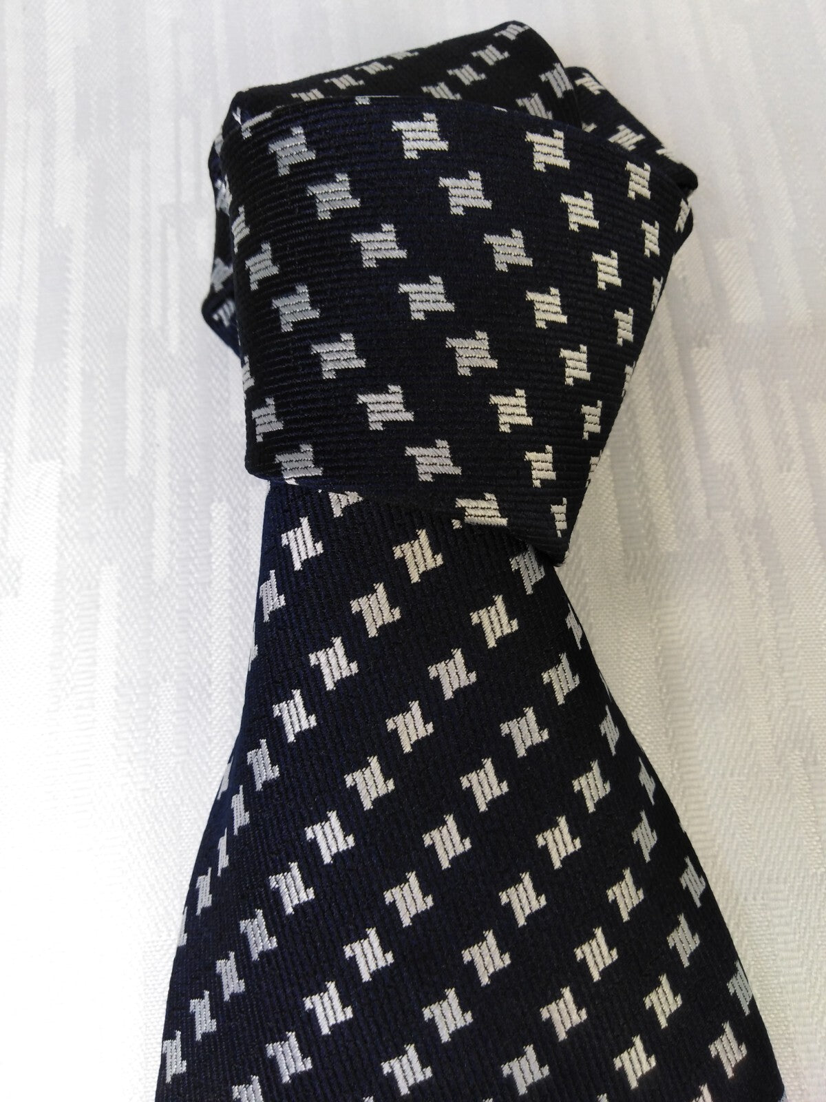 GIOVANNI DE CARO 100% SILK TIE SETA CRAVATTA NECKTIE MADE IN ITALY