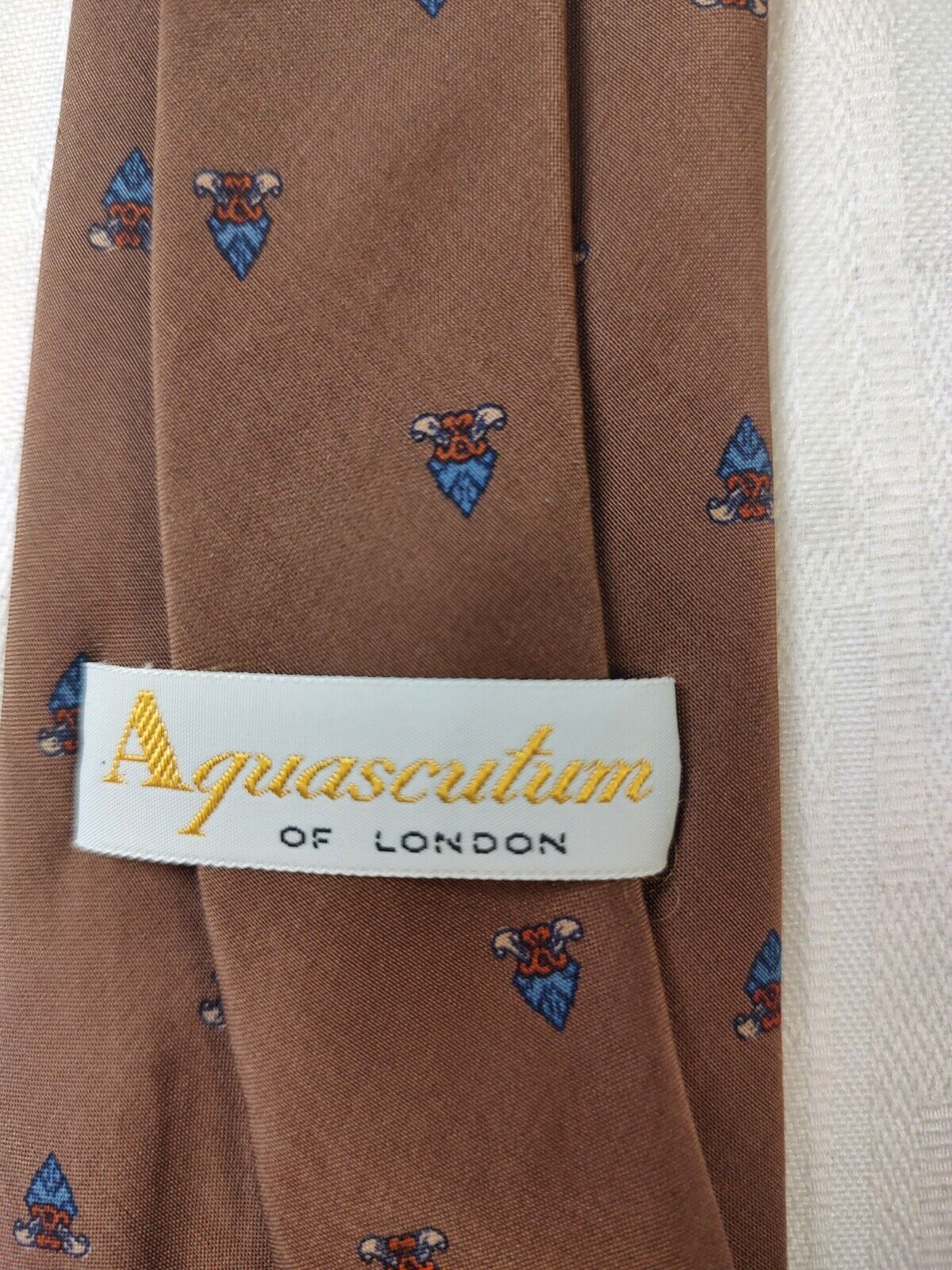 AQUASCUTUM 100% SILK TIE SETA CRAVATTA NECKTIE MADE IN ITALIA CLASSIC