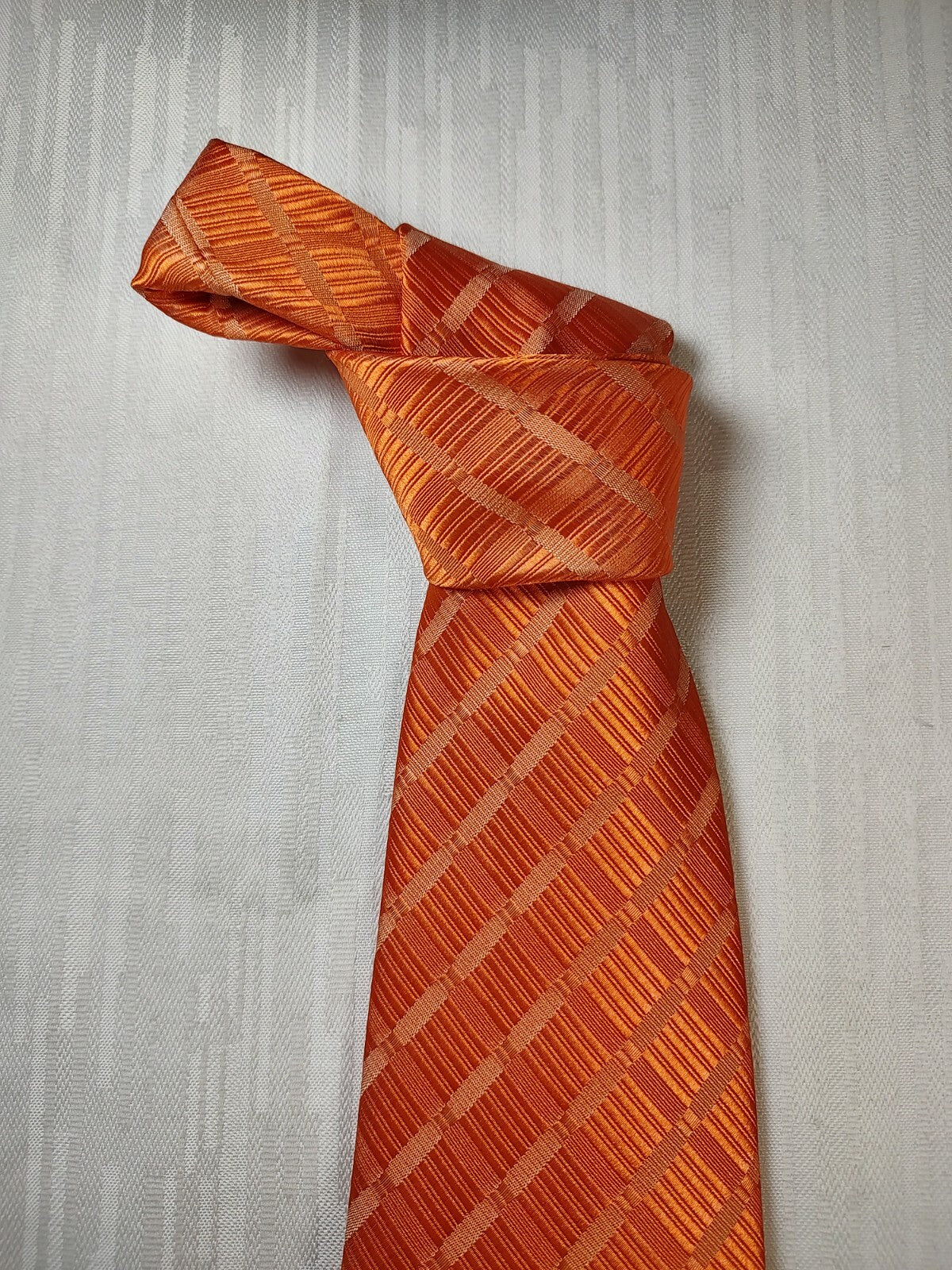 NINO SALZANO 100% SILK TIE SETA CRAVATTA NECKTIE MADE IN ITALIA CLASSIC