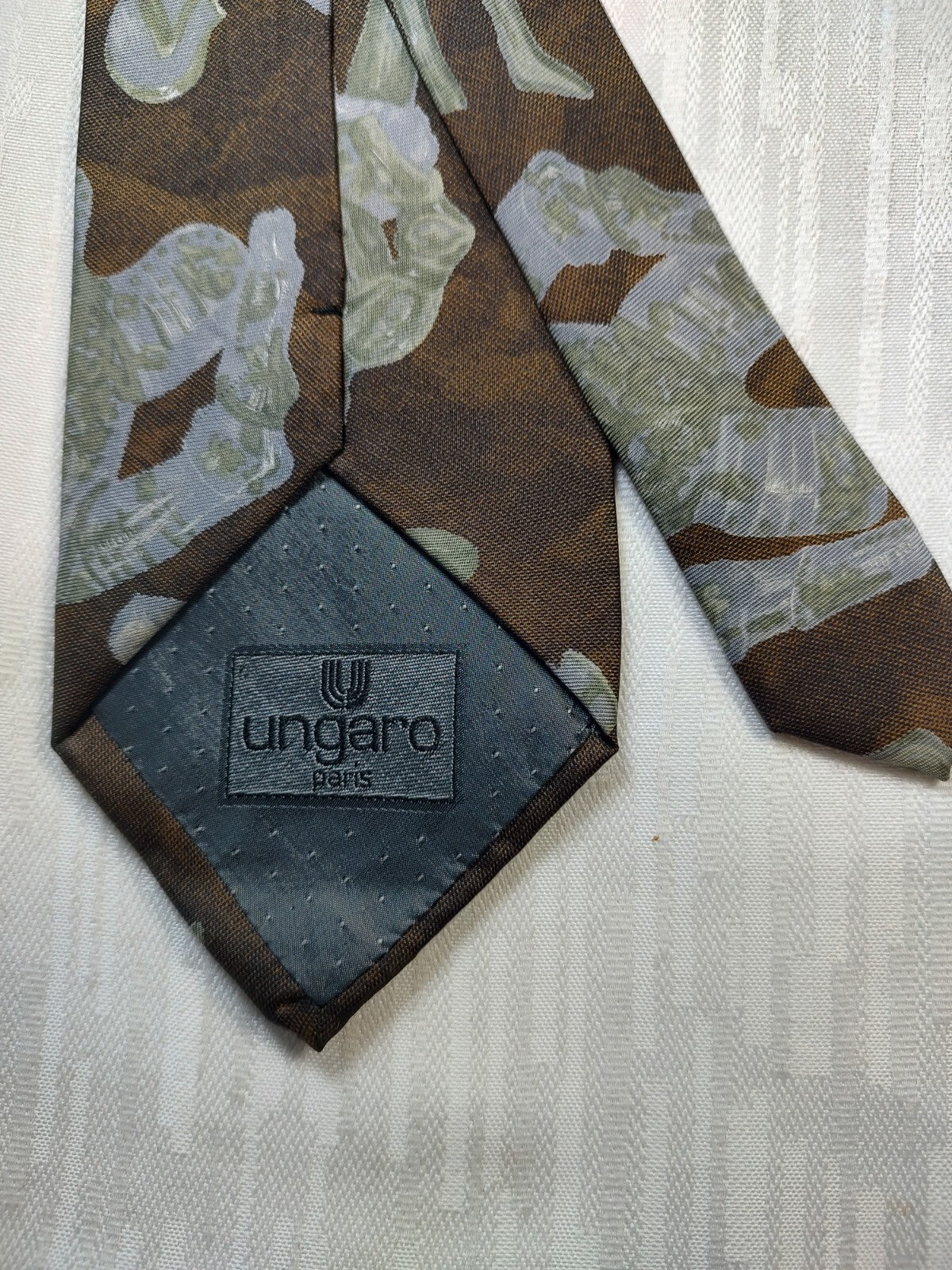 UNGARO PARIS 100% SILK TIE SETA CRAVATTA NECKTIE MADE IN ITALY CLASSIC
