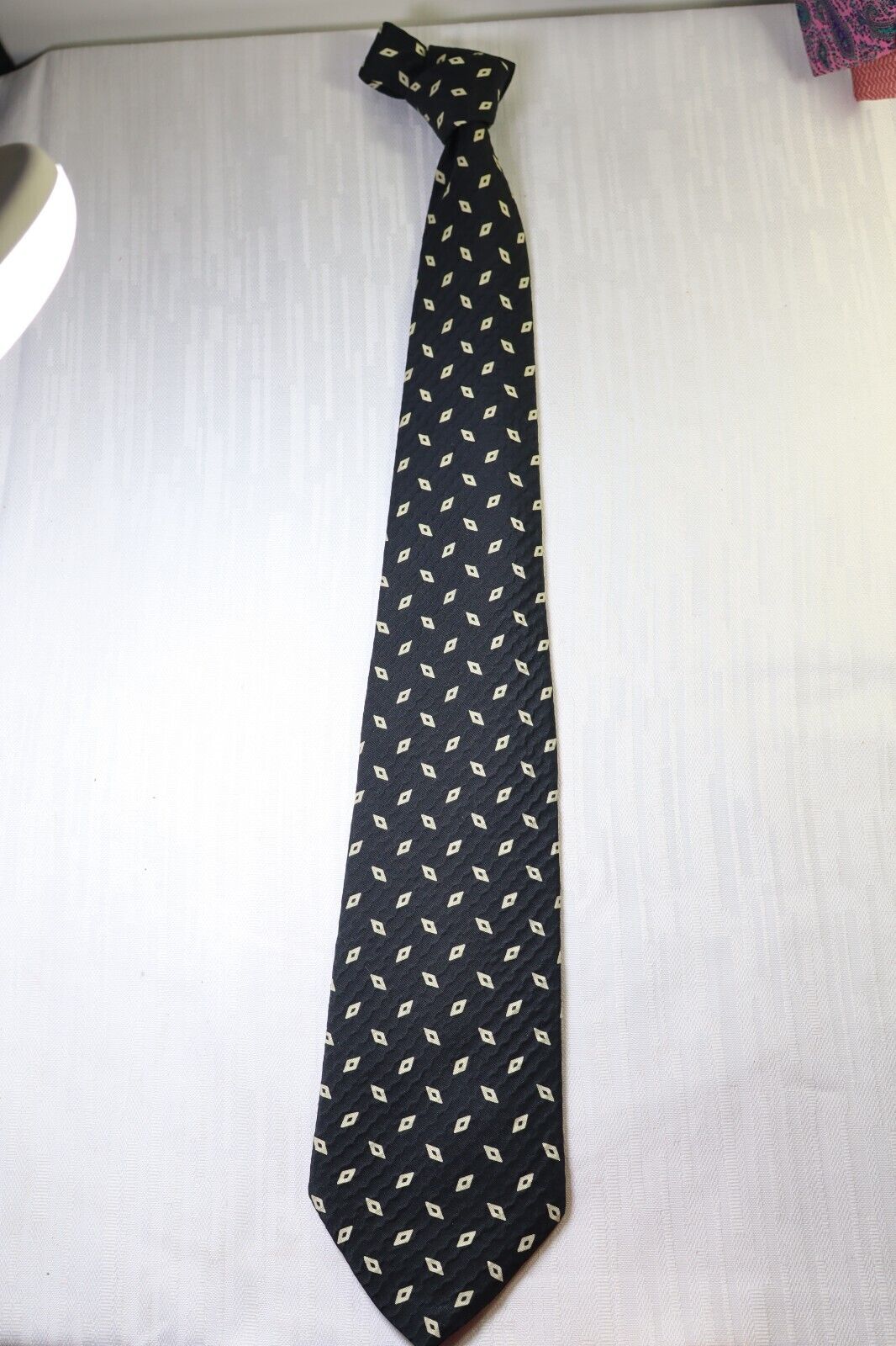 CERRUTI 100%  SILK TIE SETA CRAVATTA UOMO NECKTIE MADE IN FRANCE VINTAGE