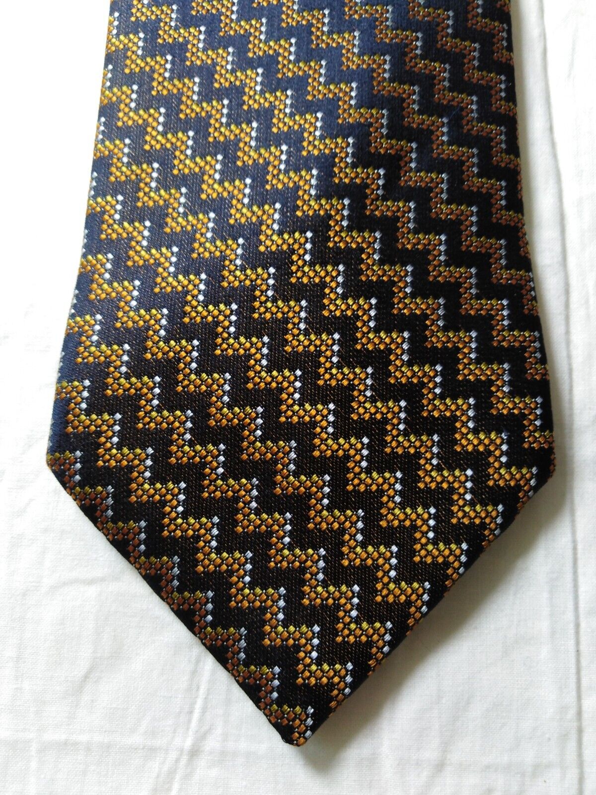 SINI COLLECTION 100%  SILK TIE SETA CRAVATTA SELF TIPPED NECKTIE MADE ITALY