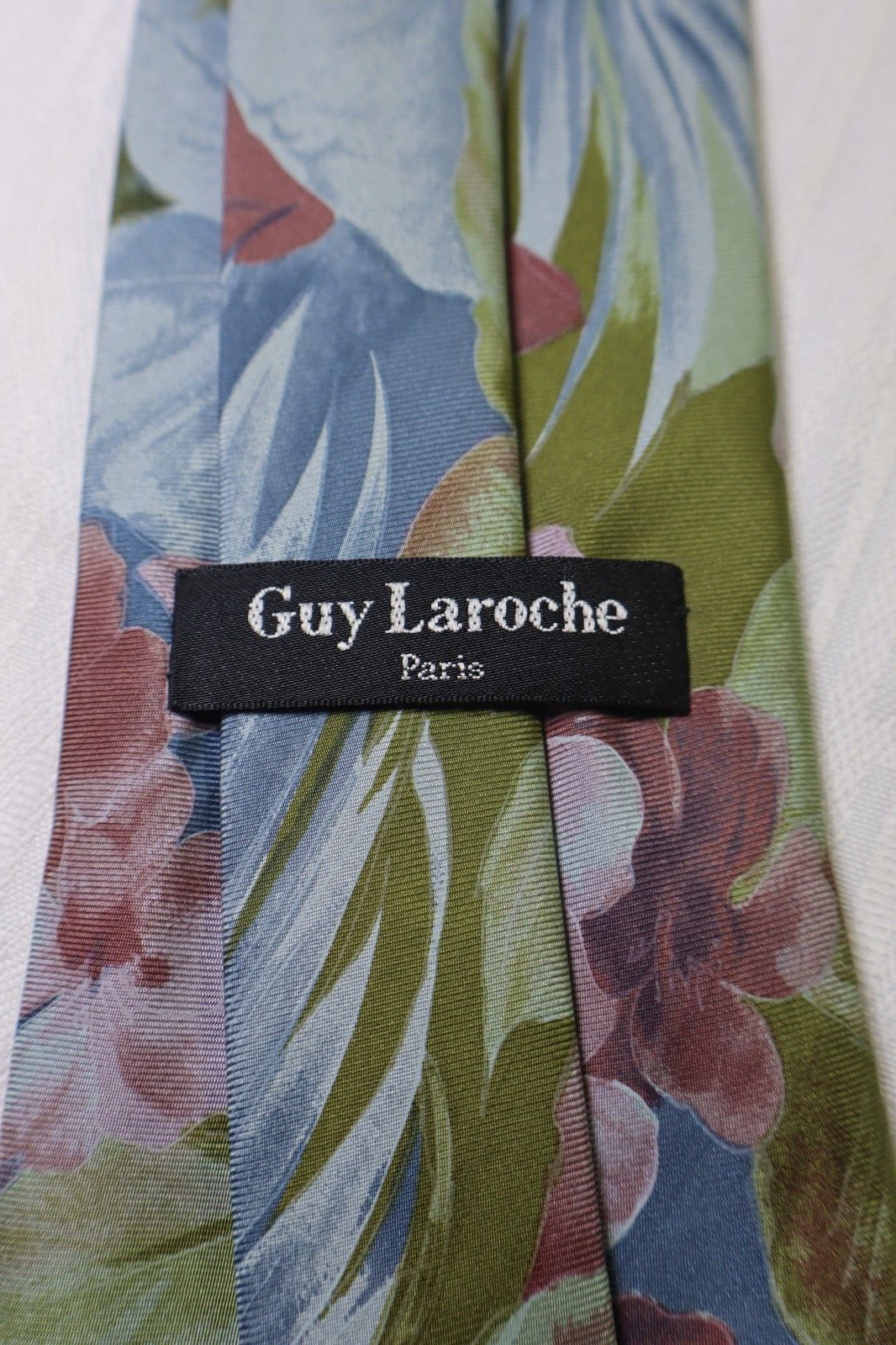 GUY LAROCHE 100% SILK TIE SETA CRAVATTA NECKTIE MADE IN ITALY CLASSIC