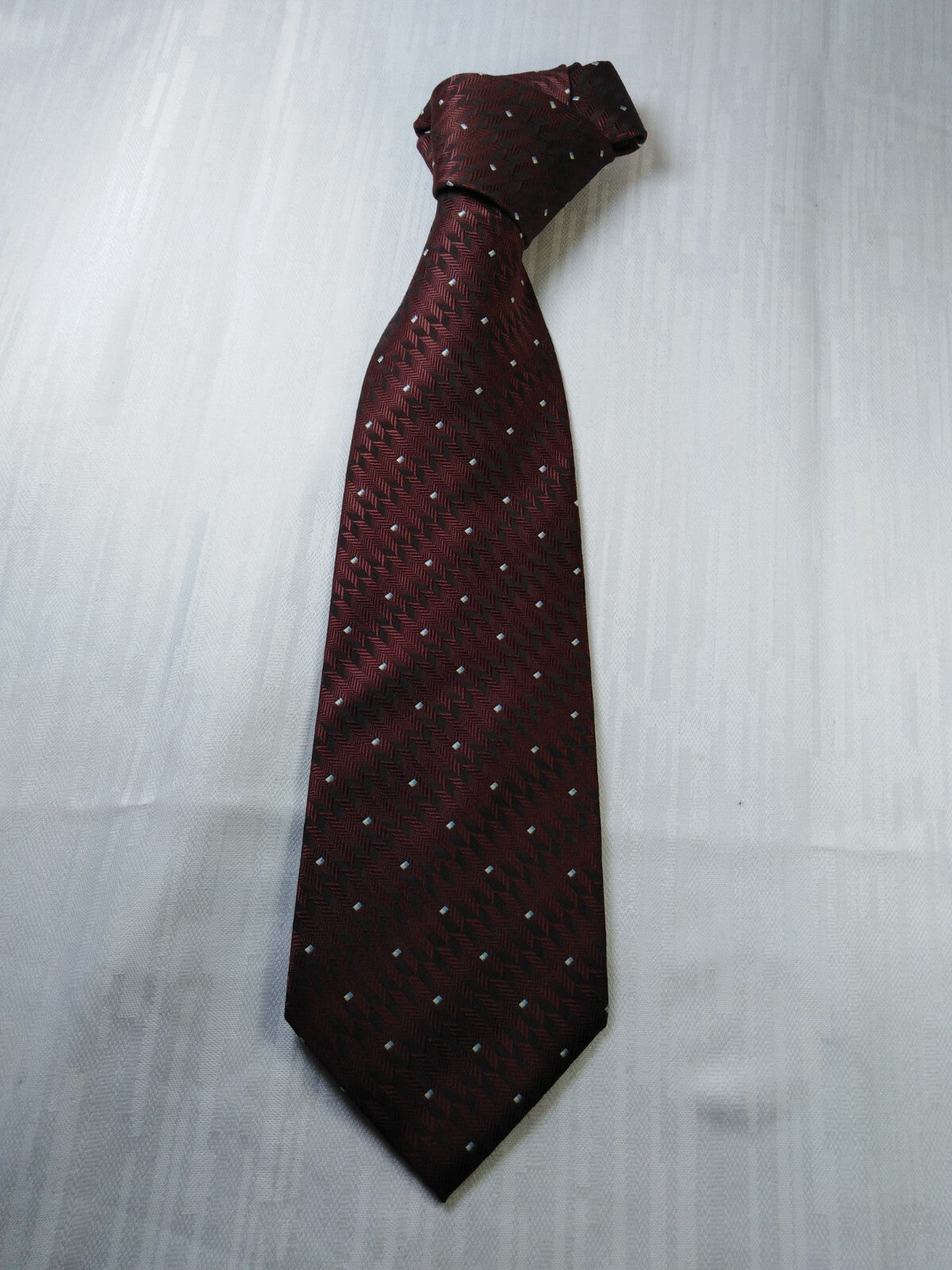 ROCCOBAROCCO 100% SETA SILK TIE CRAVATTA NECKTIE ITALY VINTAGE SELF TIPPED