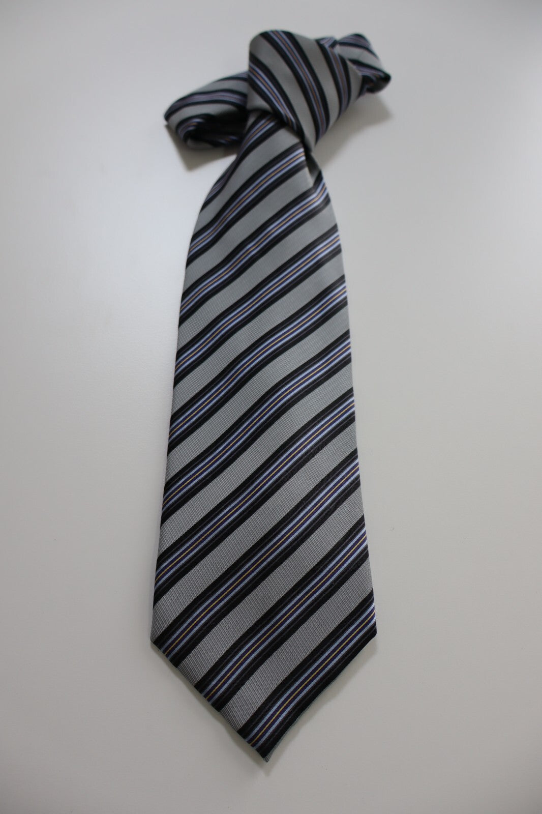 MARIO VALENTINO 100% SILK TIE SETA CRAVATTA NECKTIE MADE IN ITALY CLASSIC