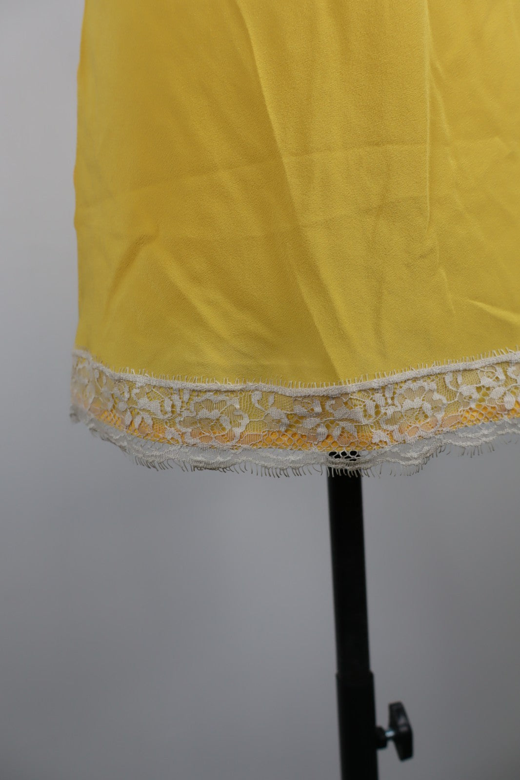 LIU JO MAGLIA CANOTTA DONNA TG. 42 WOMAN CASUAL VINTAGE T-SHIRT TOP SETA GIALLO