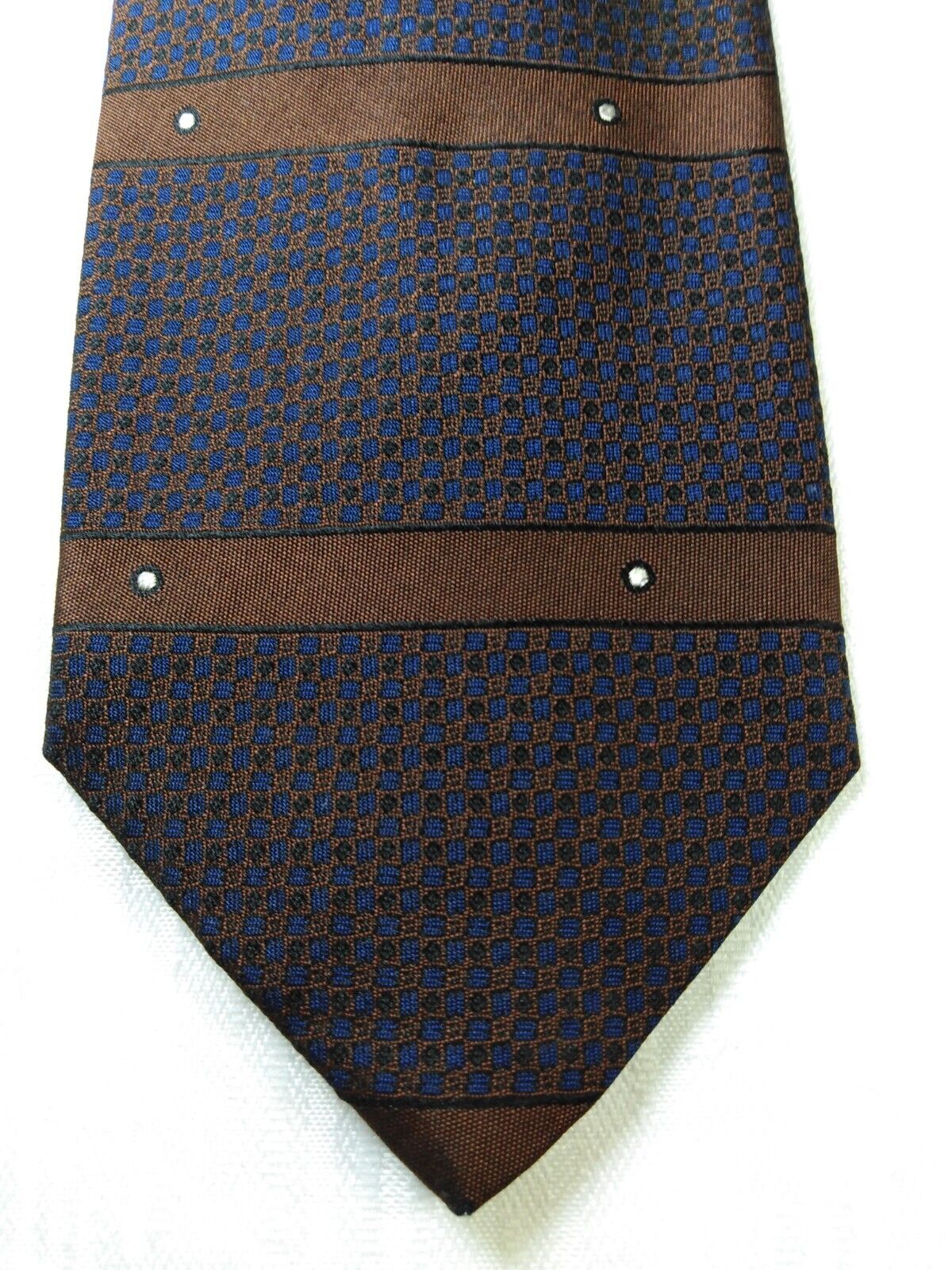 YVES SAINT LAURENT 100% SETA SILK TIE CRAVATTA NECKTIE ITALY VINTAGE CLASSIC YSL