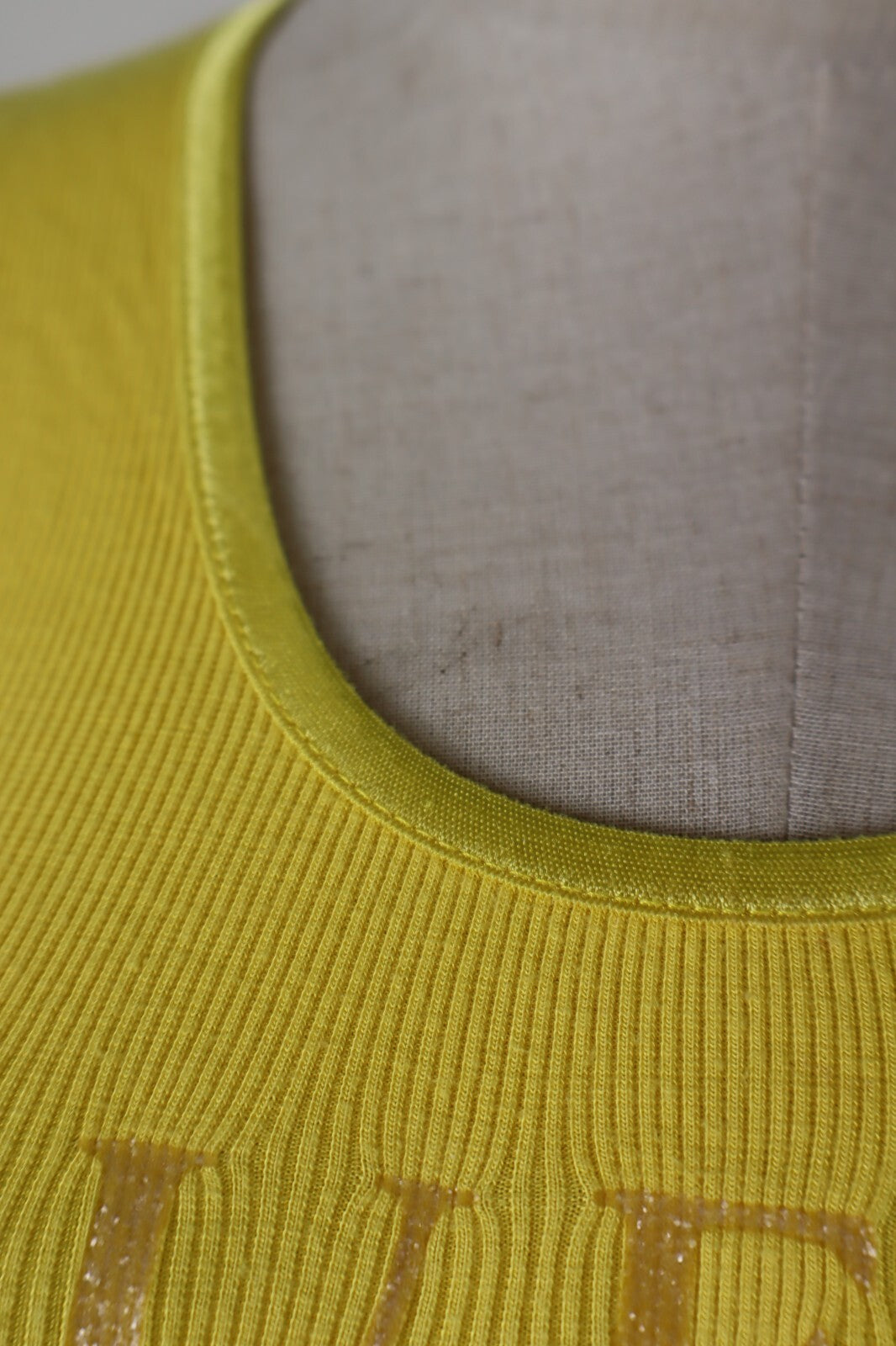 GUESS BY MARCIANO MAGLIA DONNA TG. 2 WOMAN CASUAL VINTAGE T-SHIRT  TOP LOGO