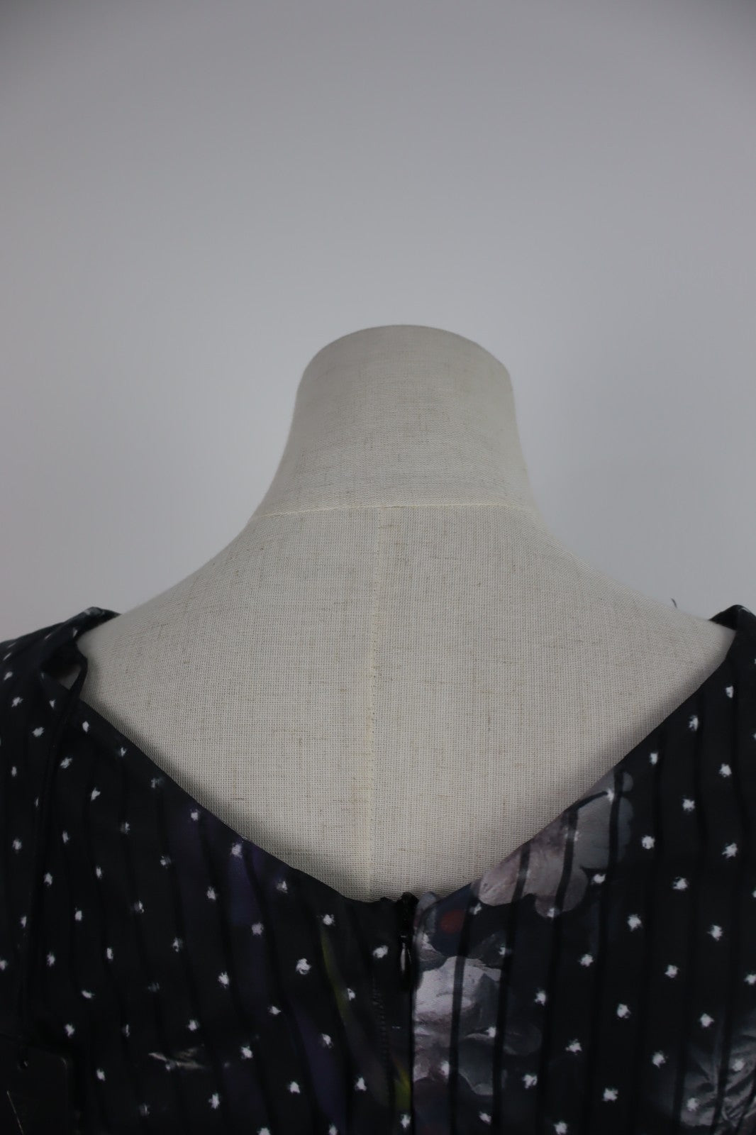 GUESS VESTITO ABITO DONNA TG. M WOMAN CASUAL VINTAGE DRESS CON TAG