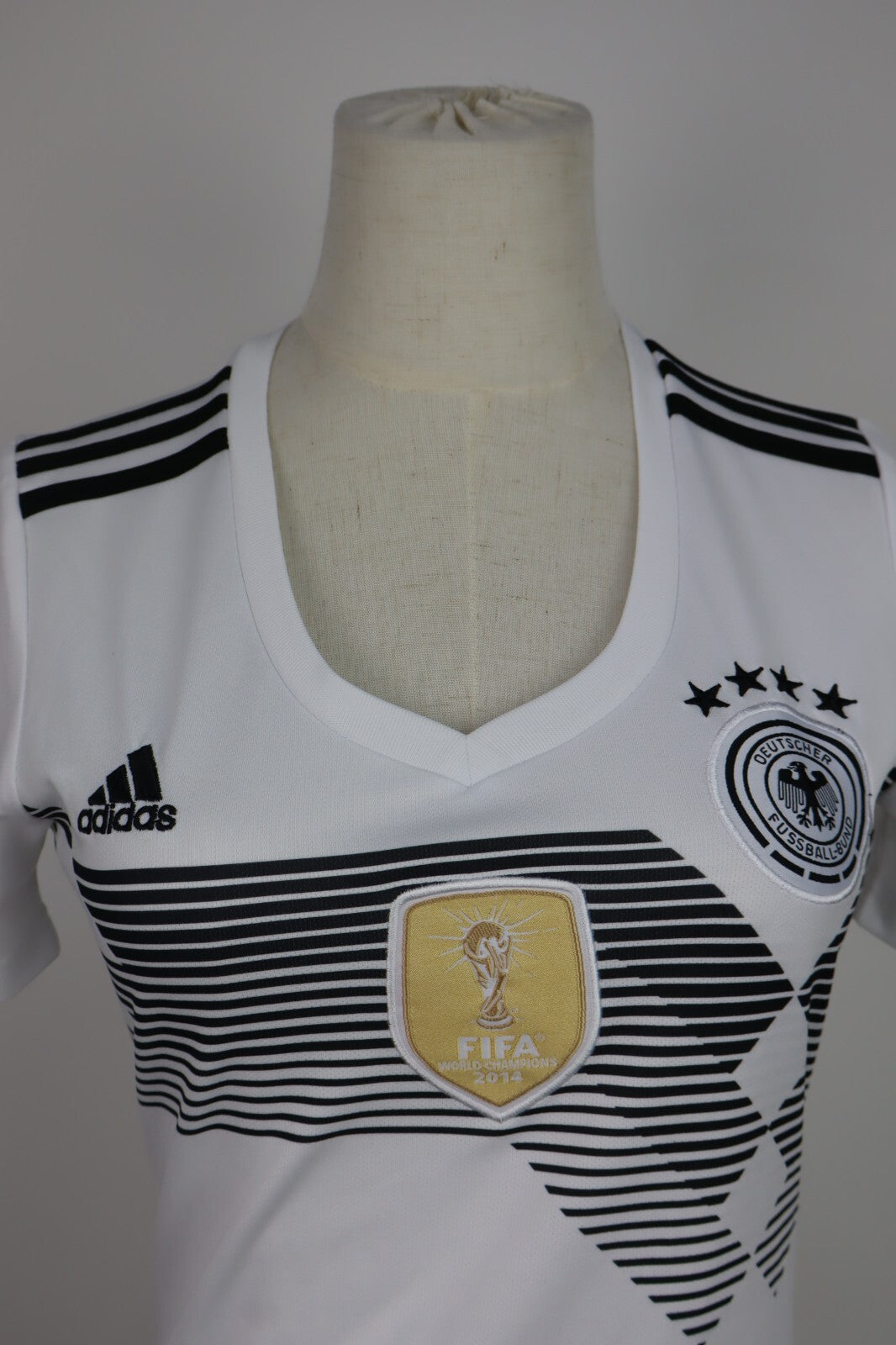 ADIDAS GERMANIA MAGLIA CALCIO DONNA Tg S WOMAN SOCCER VINTAGE JERSEY FIFA 2014