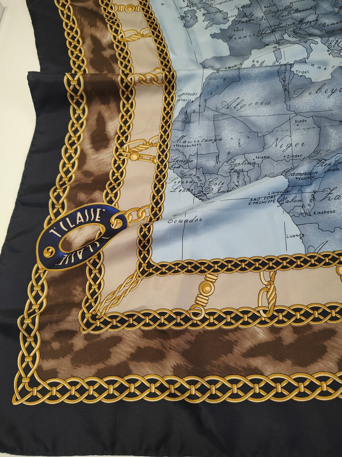ALVIERO MARTINI 1 CLASSE FOULARD 100% SILK SETA SCARVES SCARF SQUARE MADE ITALY
