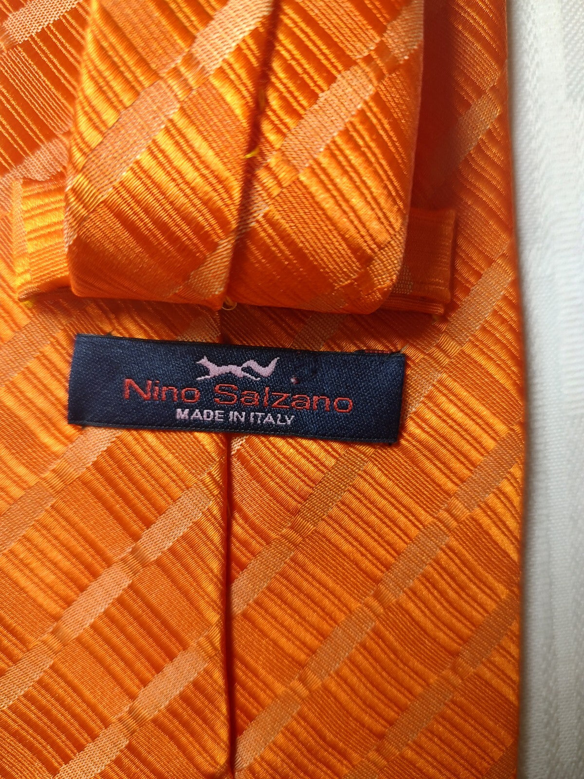 NINO SALZANO 100% SILK TIE SETA CRAVATTA NECKTIE MADE IN ITALIA CLASSIC