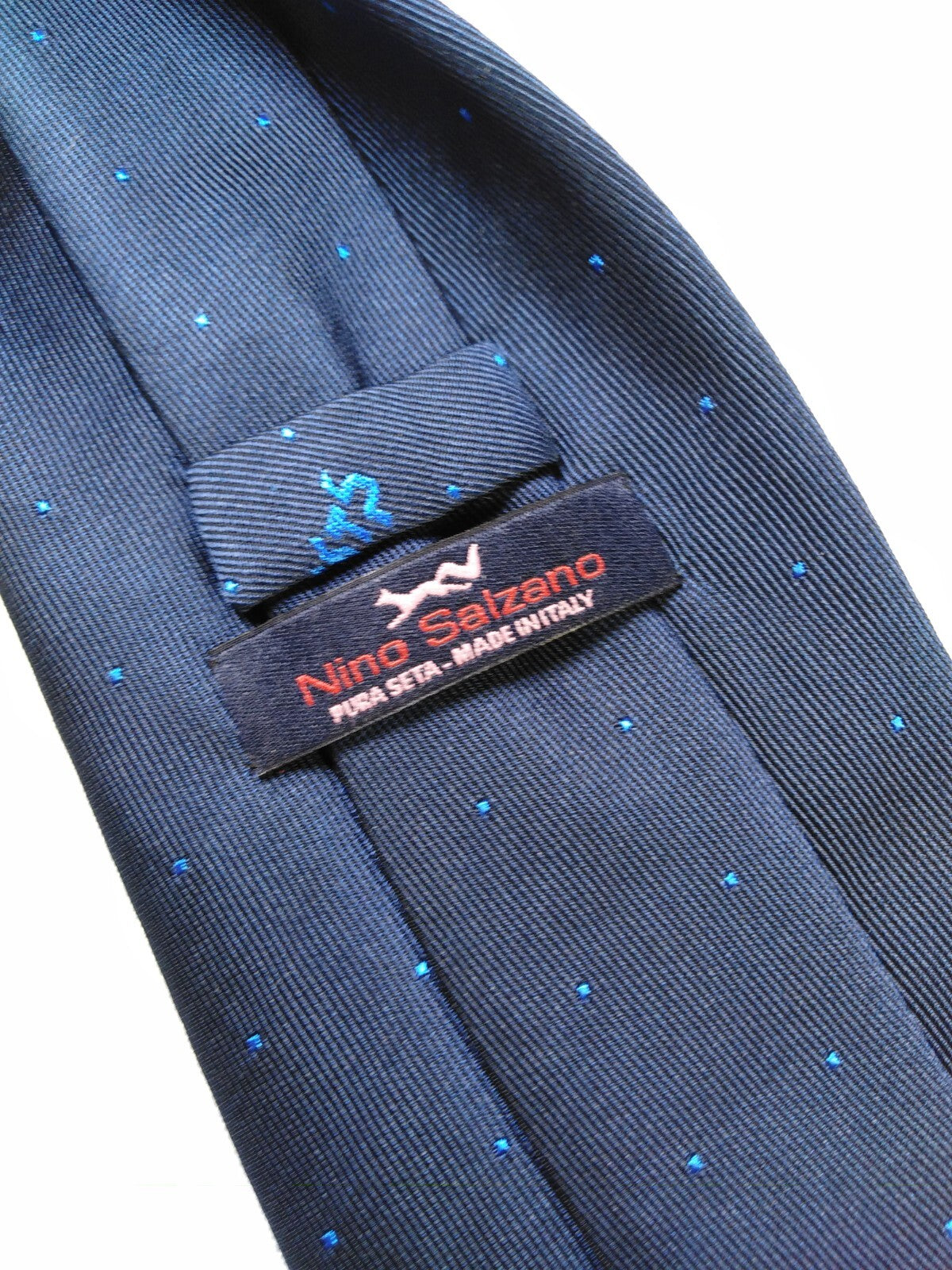NINO SALZANO 100% SILK TIE SETA CRAVATTA NECKTIE MADE IN ITALY CLASSIC