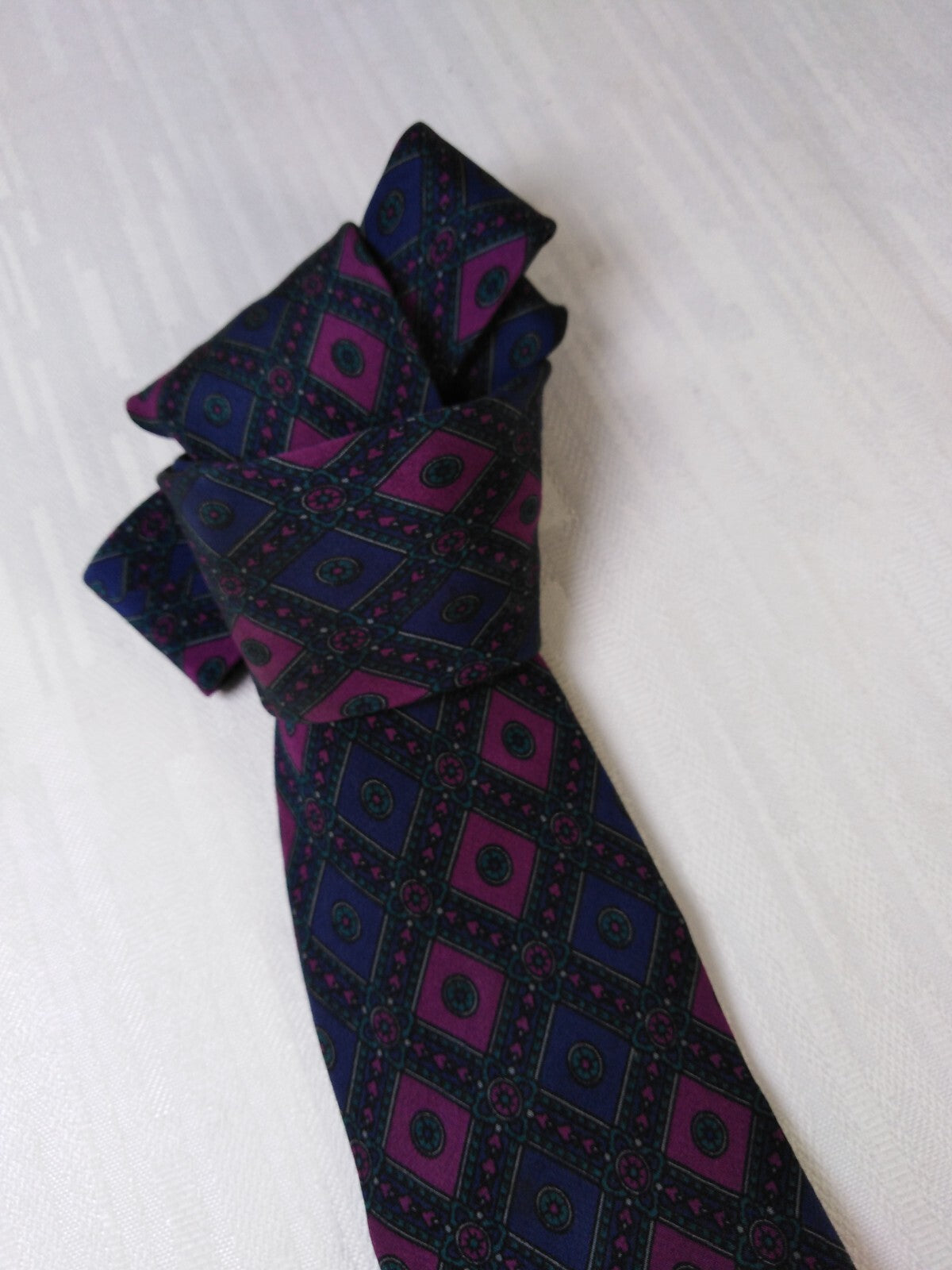 NINA RICCI 100% SILK TIE SETA CRAVATTA NECKTIE MADE IN ITALY CLASSIC