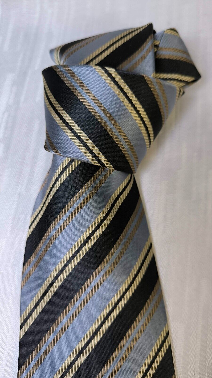 A.BASILE 100% SILK TIE SETA CRAVATTA SELF TIPPED NECKTIE MADE ITALY
