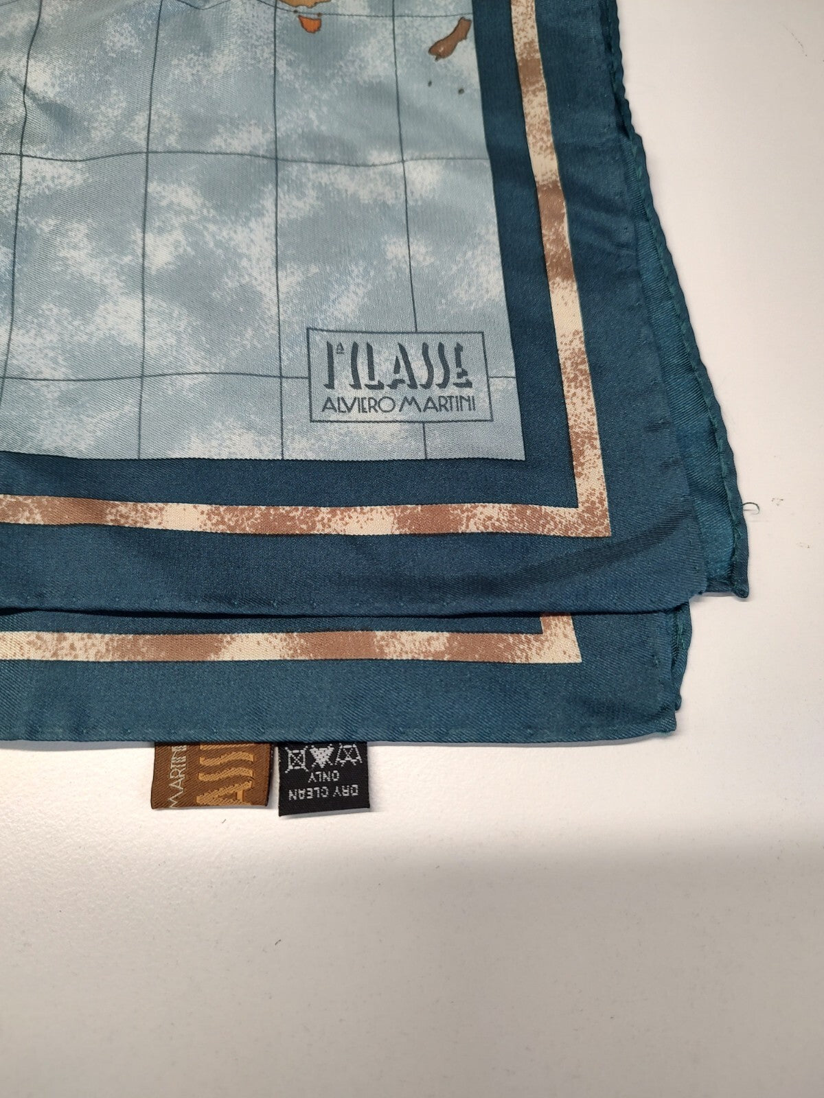 ALVIERO MARTINI 1 CLASSE FOULARD 100% SILK SETA SCARVES SCARF SQUARE MADE ITALY