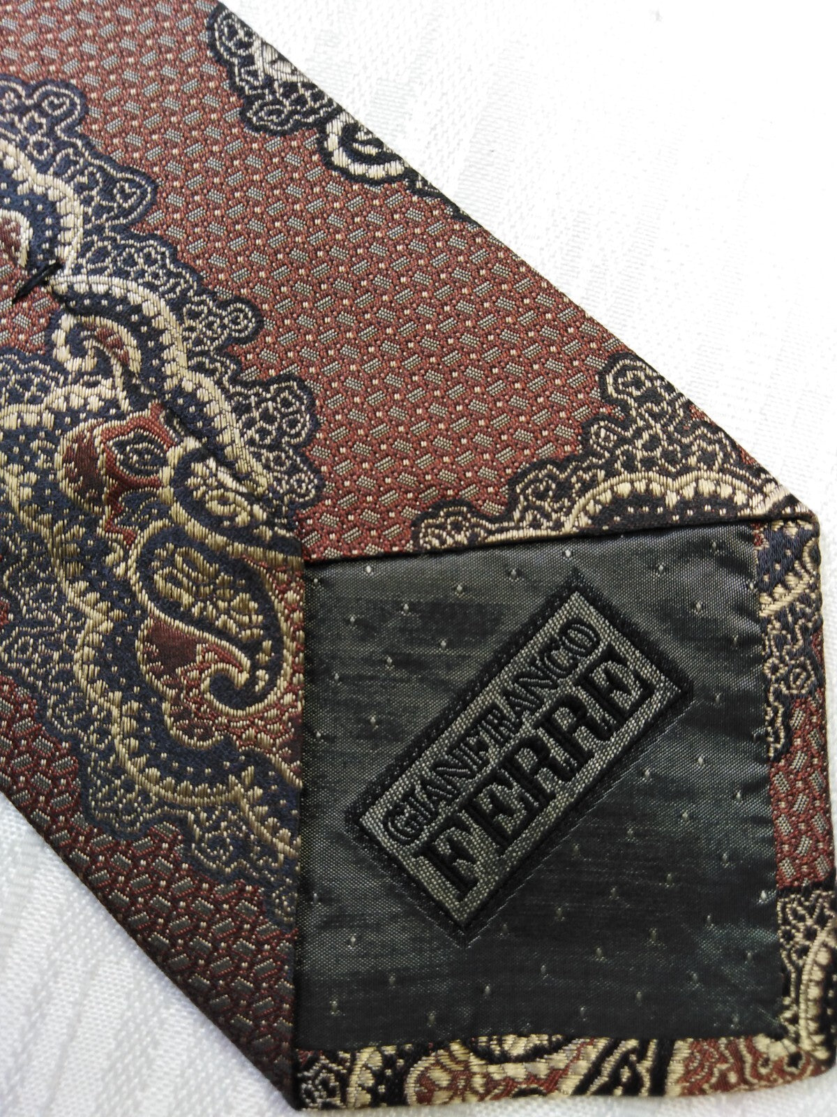 GIANFRANCO FERRE' 100% SILK TIE SETA CRAVATTA NECKTIE MADE IN ITALIA CLASSIC