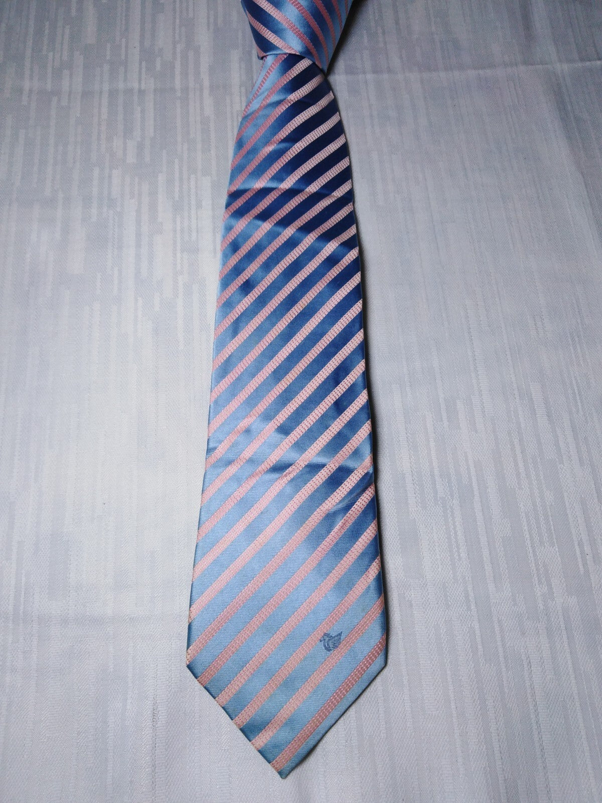 CAPORICCIO 100%  SILK TIE SETA CRAVATTA SELF TIPPED NECKTIE MADE ITALY