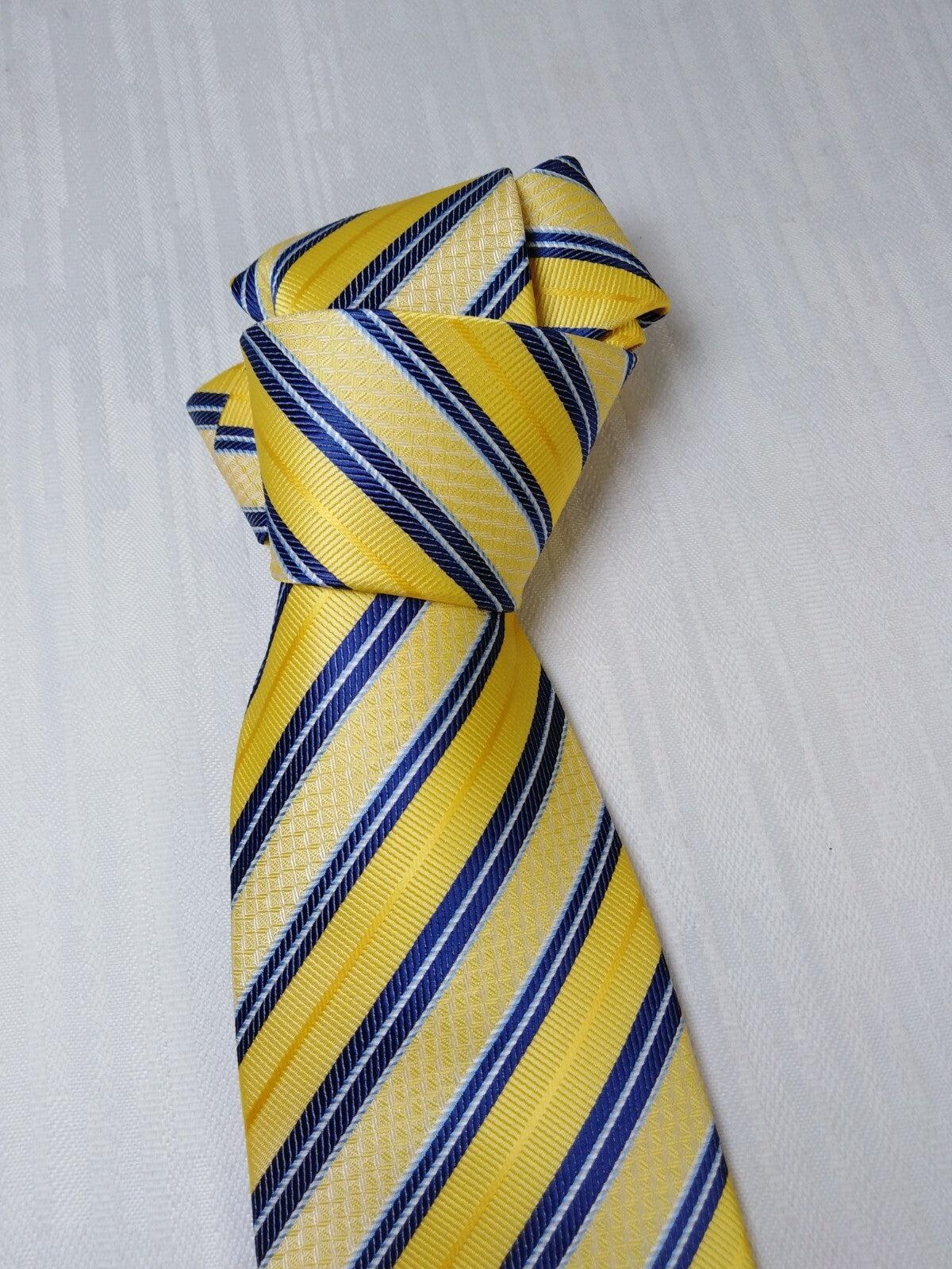 GIORGIO MARIANI 100% SETA SILK TIE CRAVATTA NECKTIE ITALY VINTAGE SELF TIPPED