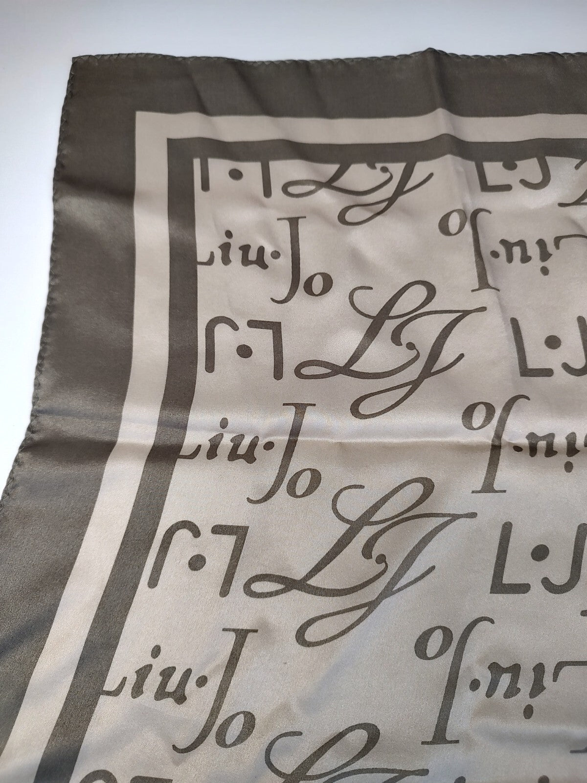 LIU JO FOULARD 100% SILK SETA SCARVES SCARF SQUARE MADE ITALY