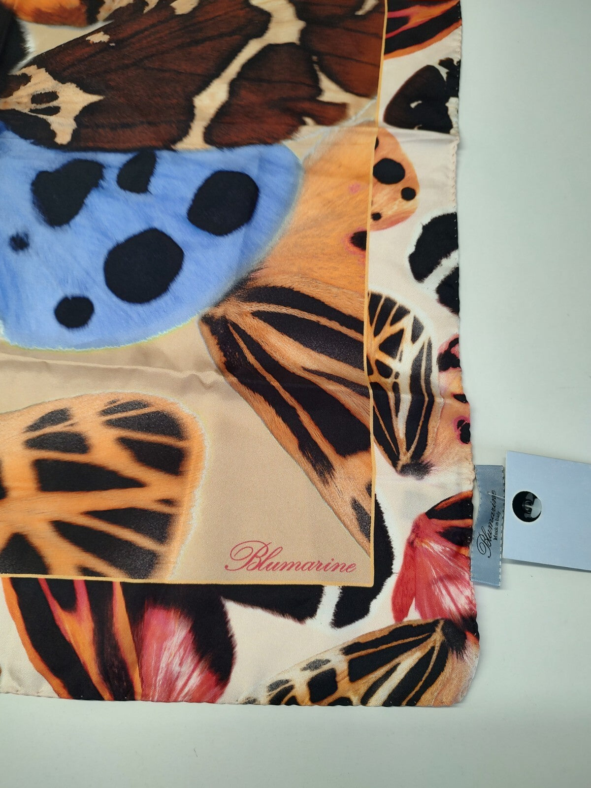 BLUMARINE FOULARD 100% SILK SETA SCARVES SCARF SQUARE MADE ITALY CON TAG