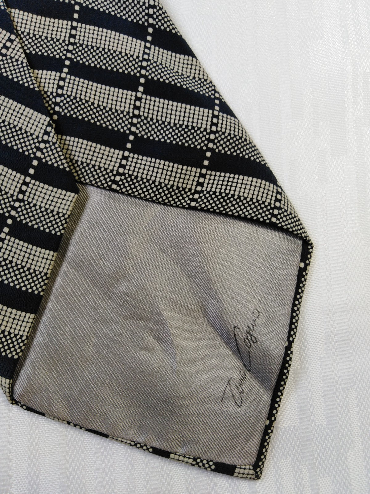 TINO COSMA 100% SETA SILK TIE CRAVATTA NECKTIE ITALY VINTAGE CLASSIC