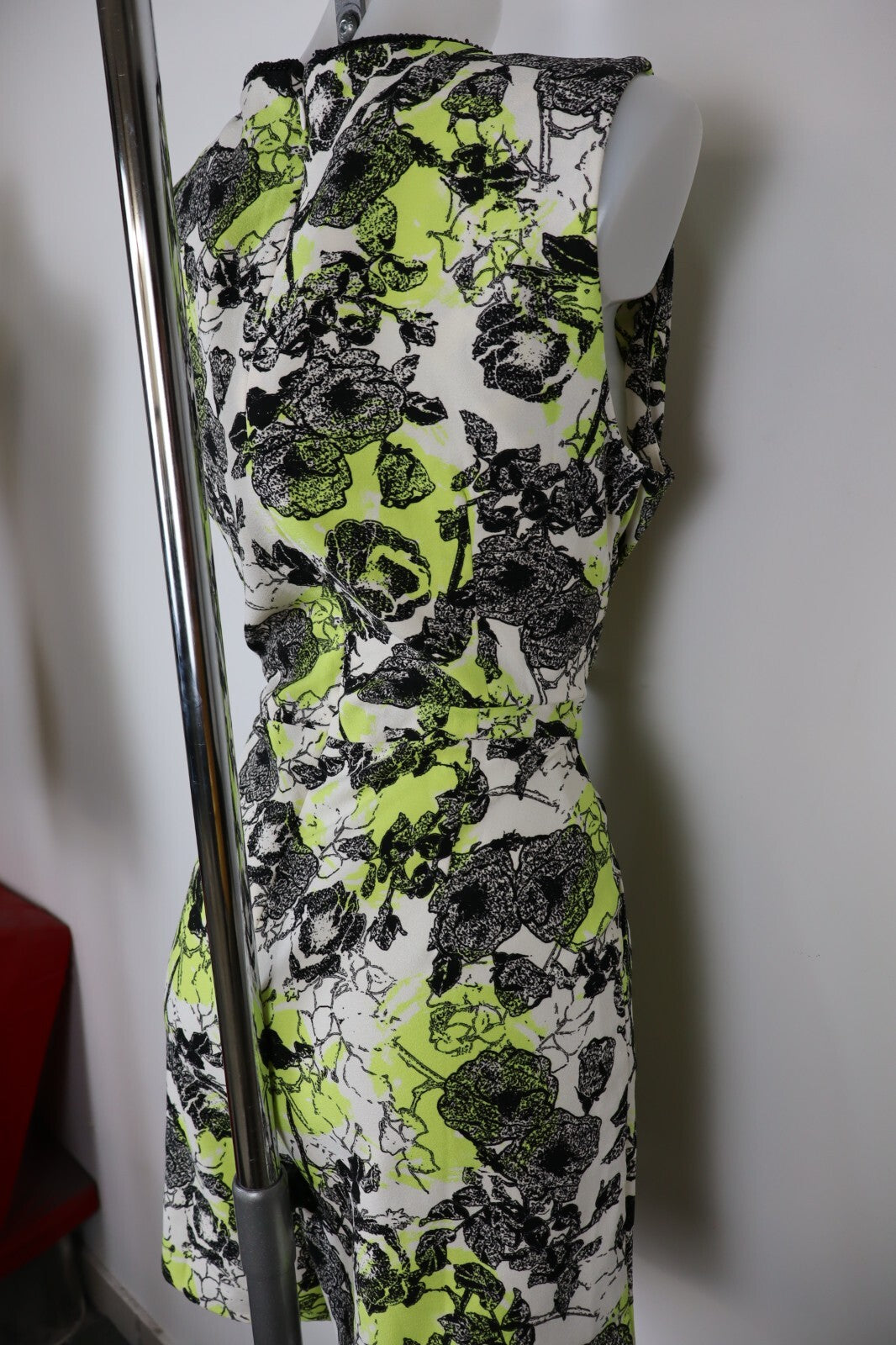 GUESS COMPLETO DONNA  MAGLIA PANTALONCINO Tg. L SALOPETTE ONE PIECE VINTAGE ZIP