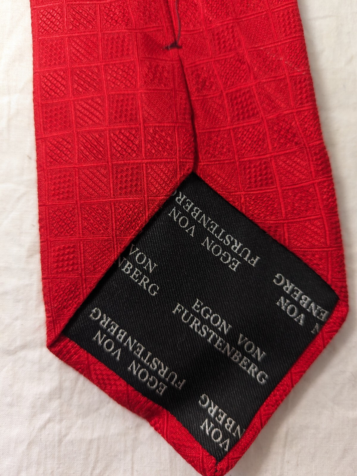 EGON VON FURSTENBERG 100% SILK TIE SETA CRAVATTA NECKTIE MADE IN ITALY