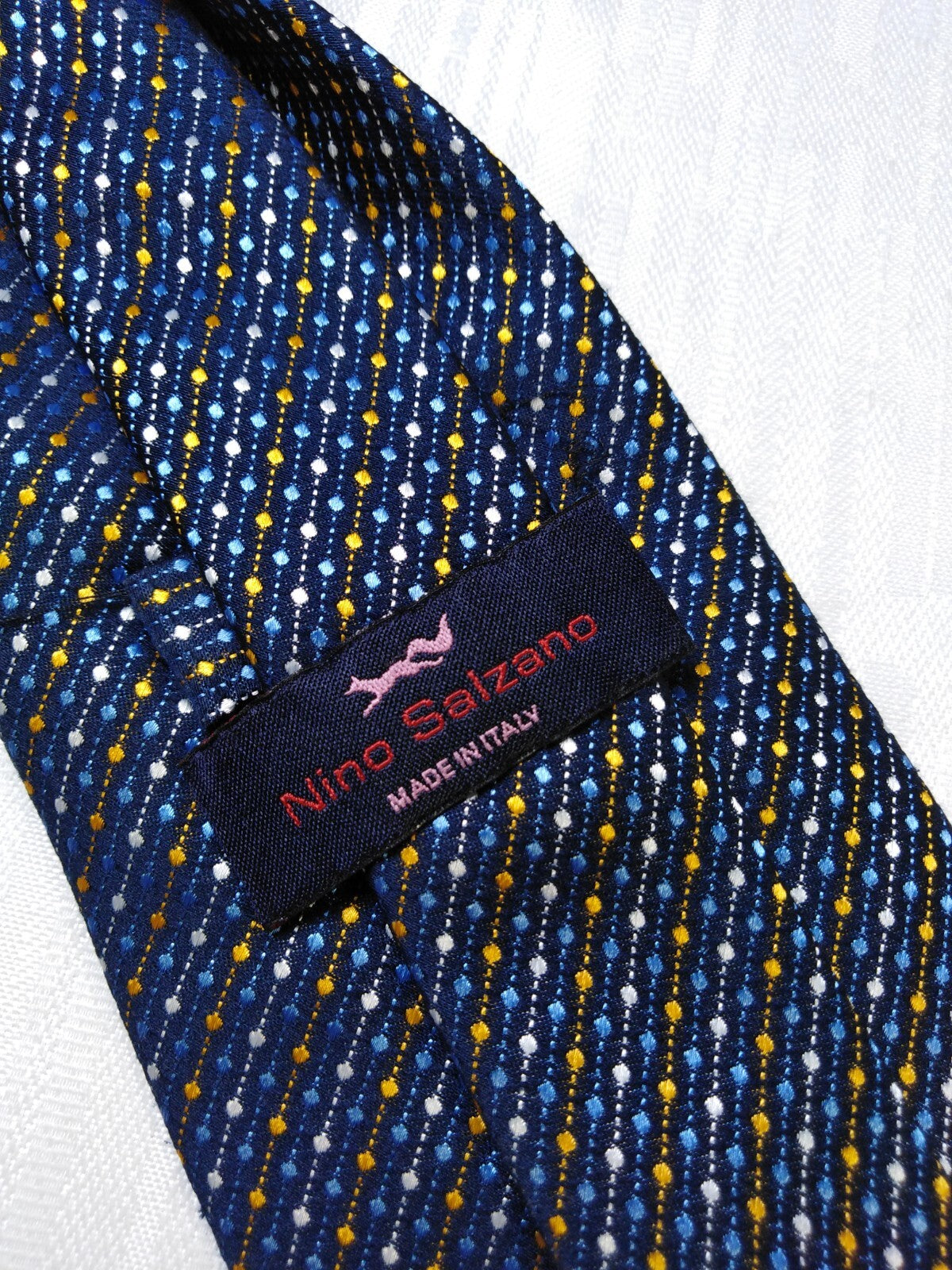 NINO SALZANO 100% SILK TIE SETA CRAVATTA NECKTIE MADE IN ITALY CLASSIC