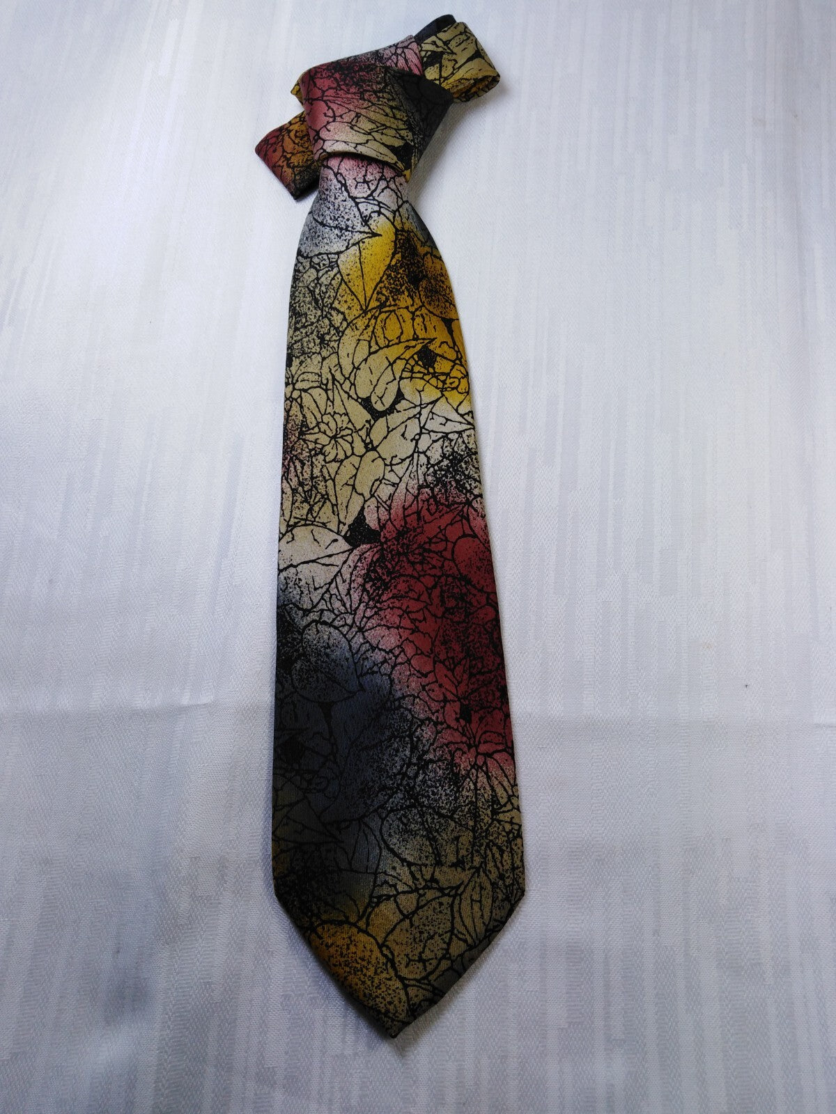 TRUSSARDI 100% SETA SILK TIE CRAVATTA NECKTIE ITALY VINTAGE CLASSIC