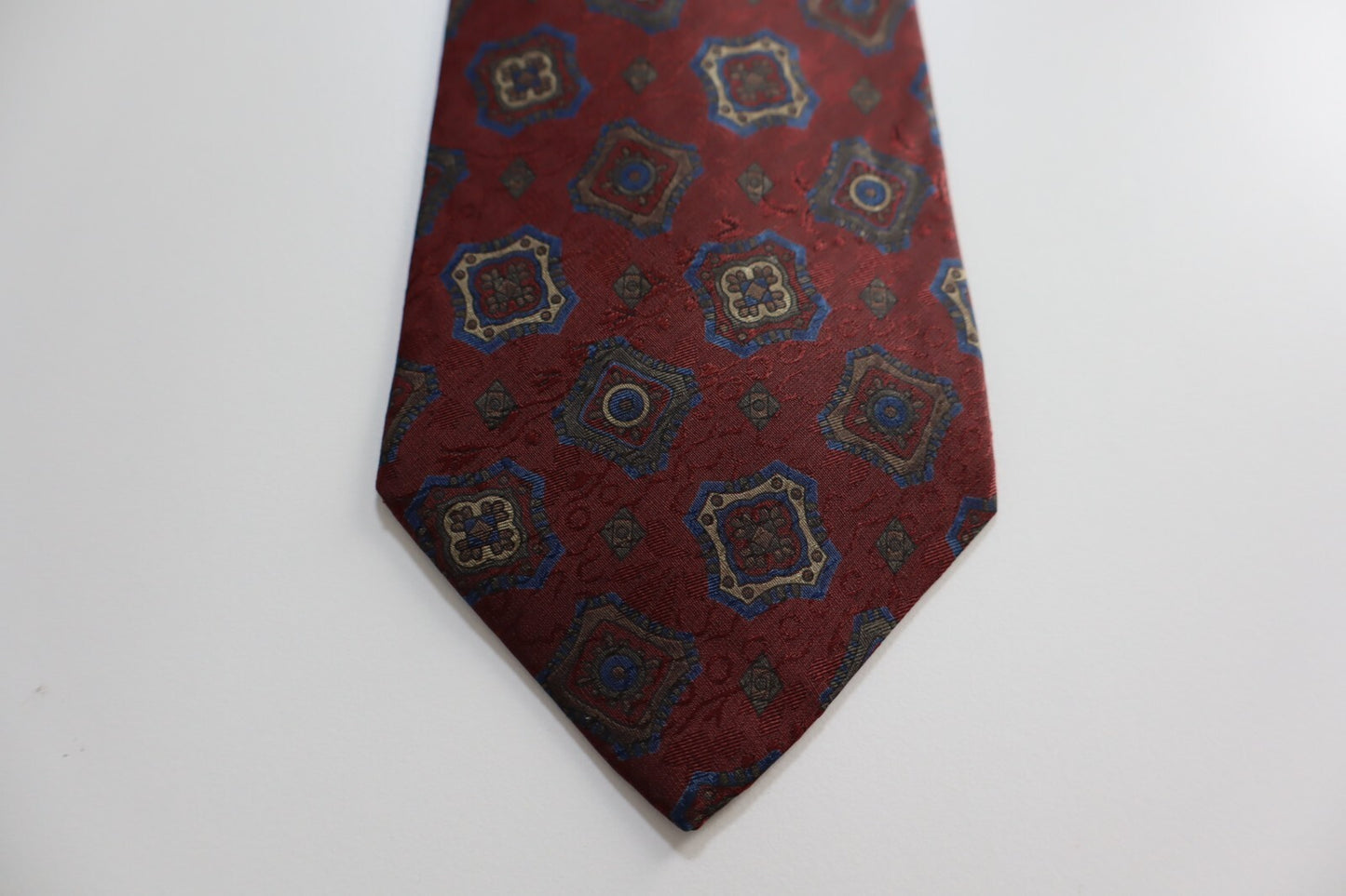 PIERRE CARDIN 100% SILK TIE SETA CRAVATTA NECKTIE MADE IN ITALY CLASSIC