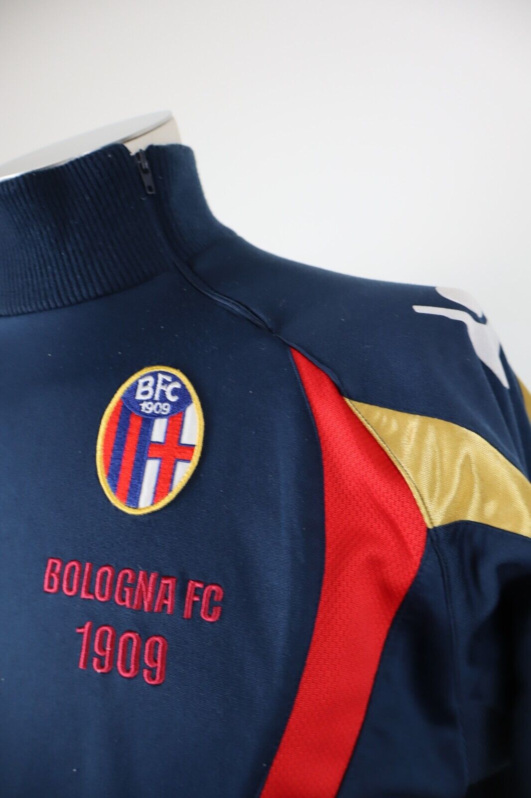 MACRON  BOLOGNA MAGLIA T-SHIRT CALCIO UOMO TG XS SOCCER SHIRT TRIKOT JERSEY