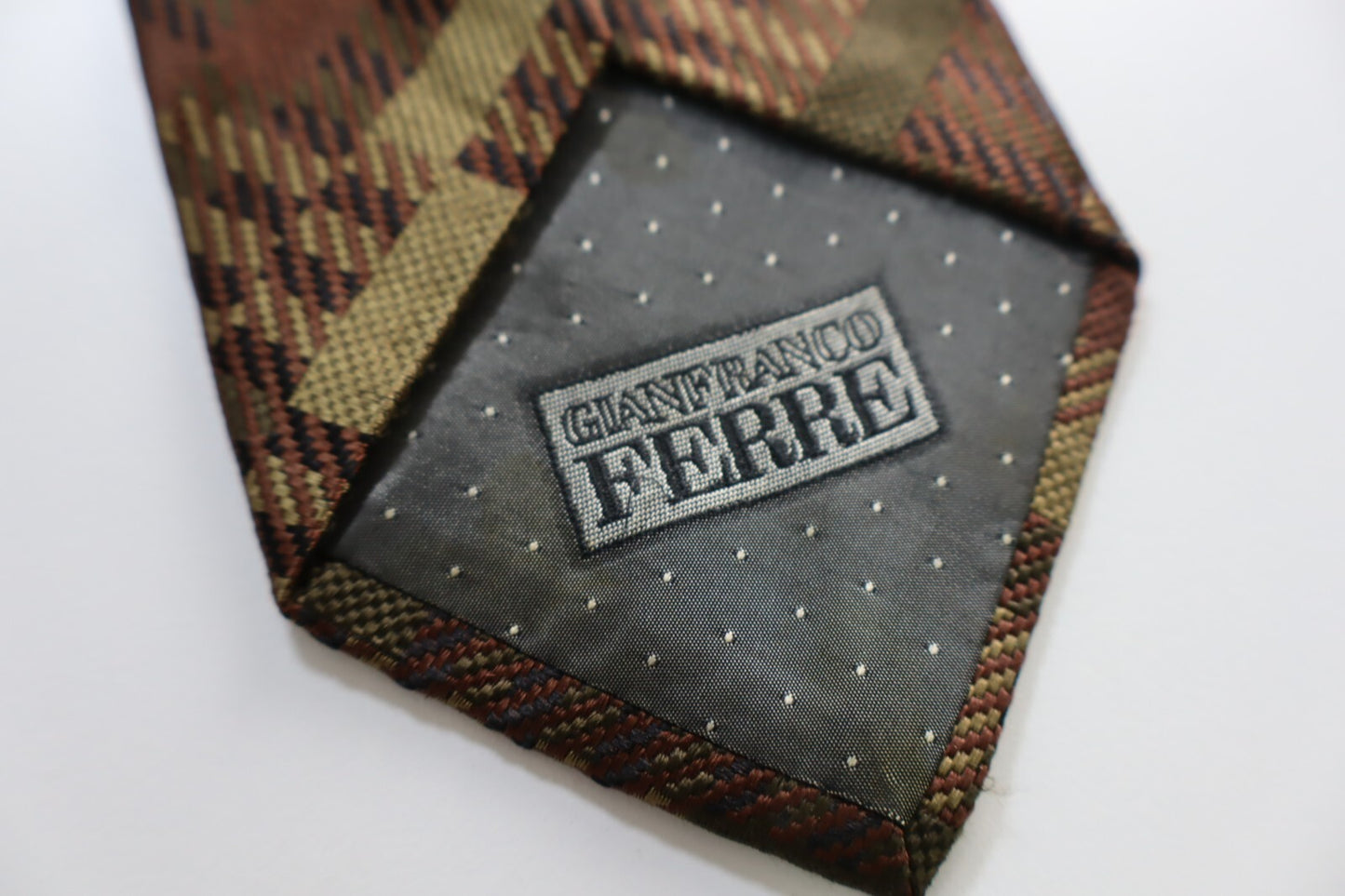 GIANFRANCO FERRE' 100% SILK TIE SETA CRAVATTA NECKTIE MADE IN ITALY CLASSIC