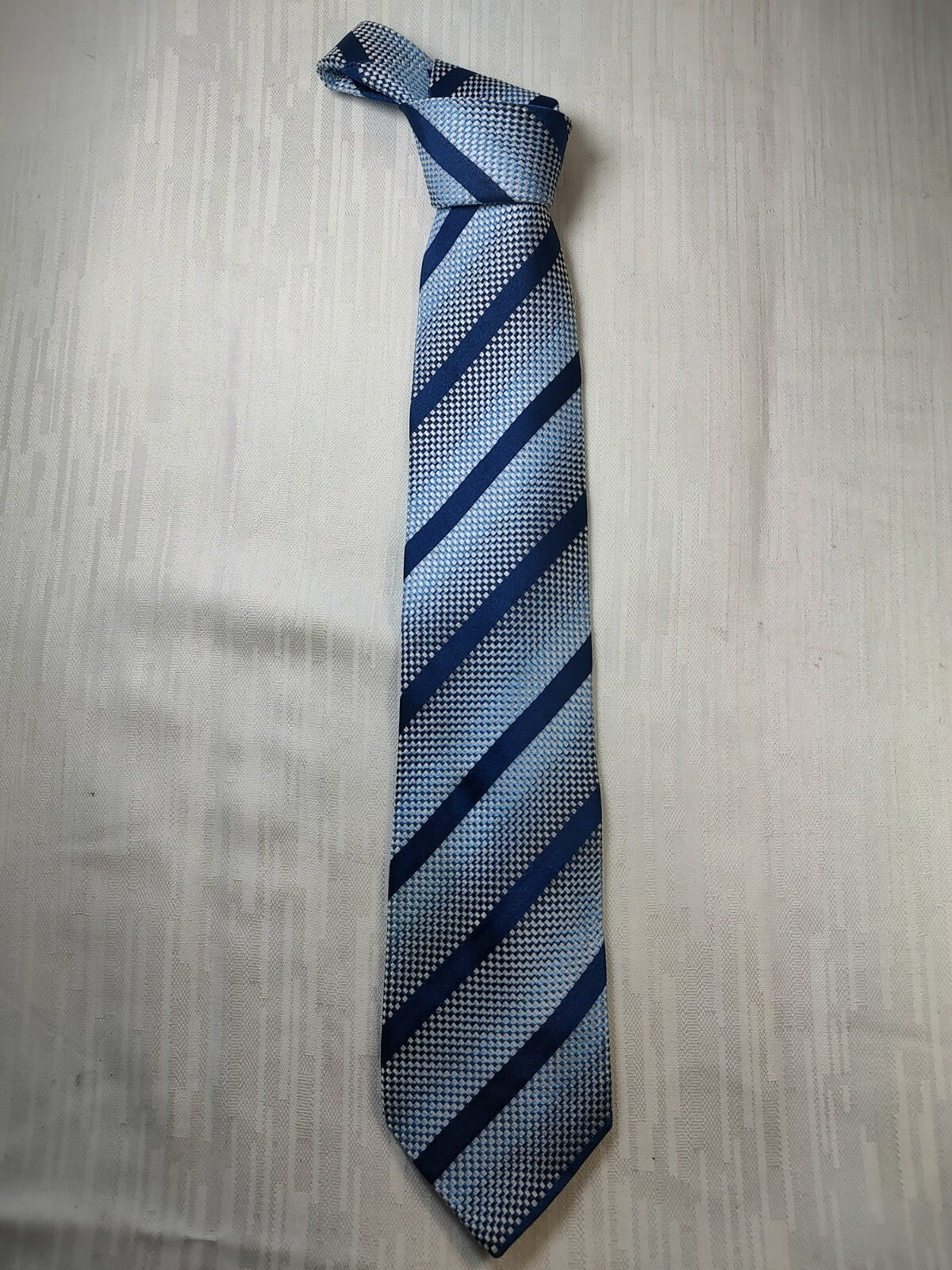 TINO COSMA 100% SILK TIE SETA CRAVATTA NECKTIE MADE IN ITALY CLASSIC