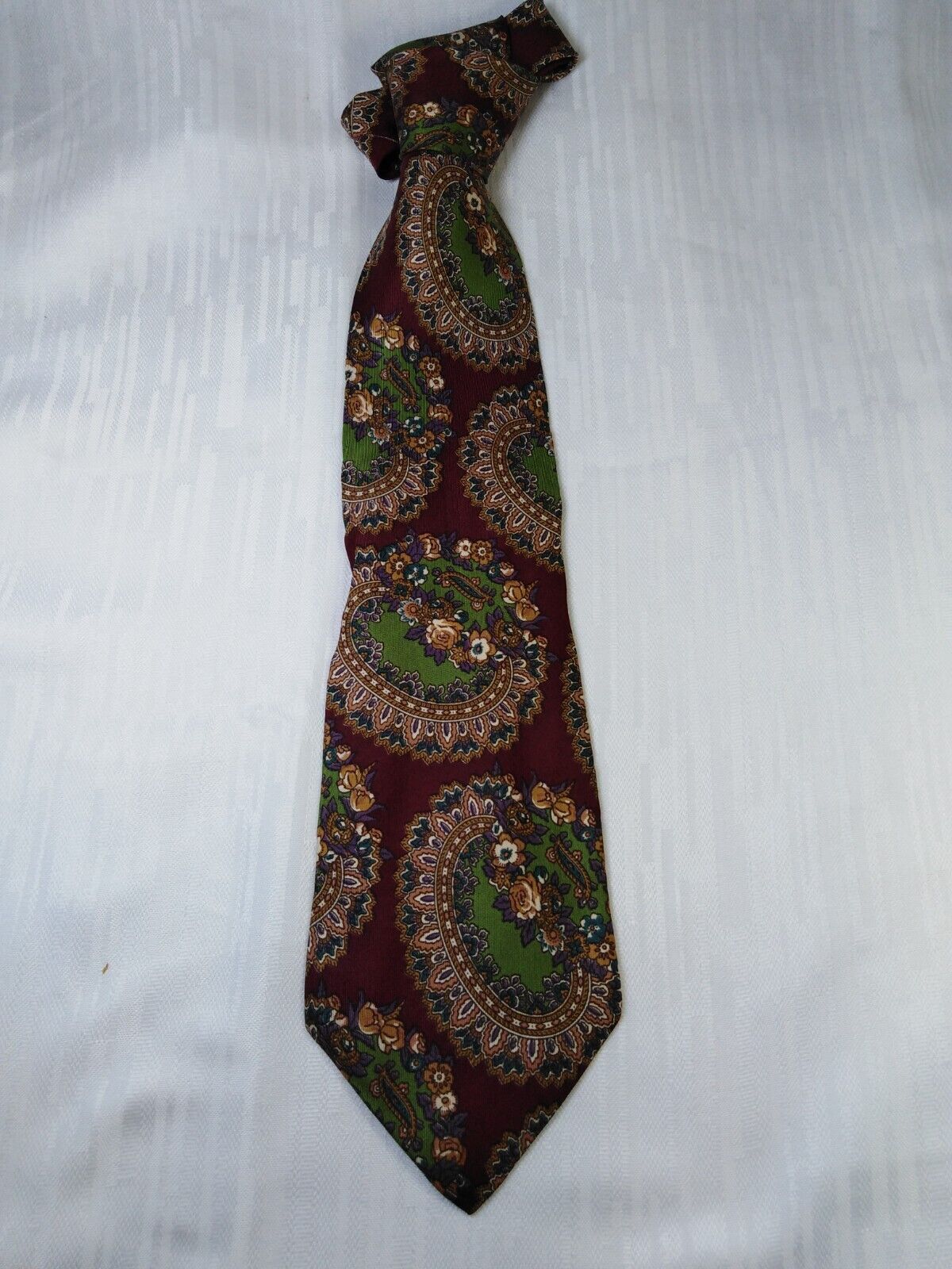 CHARLES JOURDAN 100% SETA SILK TIE CRAVATTA NECKTIE ITALY VINTAGE CLASSIC