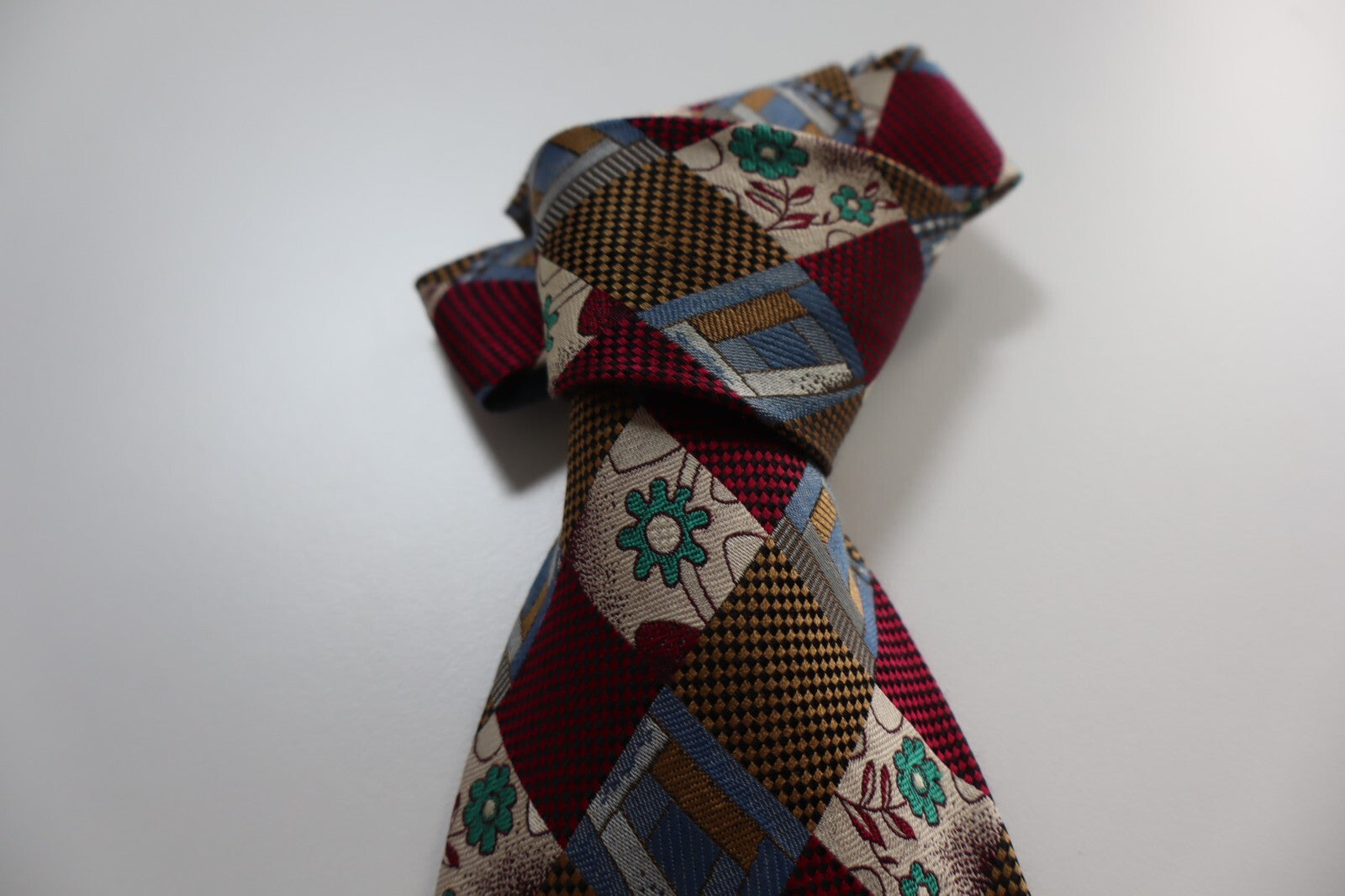 CARNAVAL DE VENISE 100% SILK TIE SETA CRAVATTA NECKTIE MADE IN ITALY CLASSIC