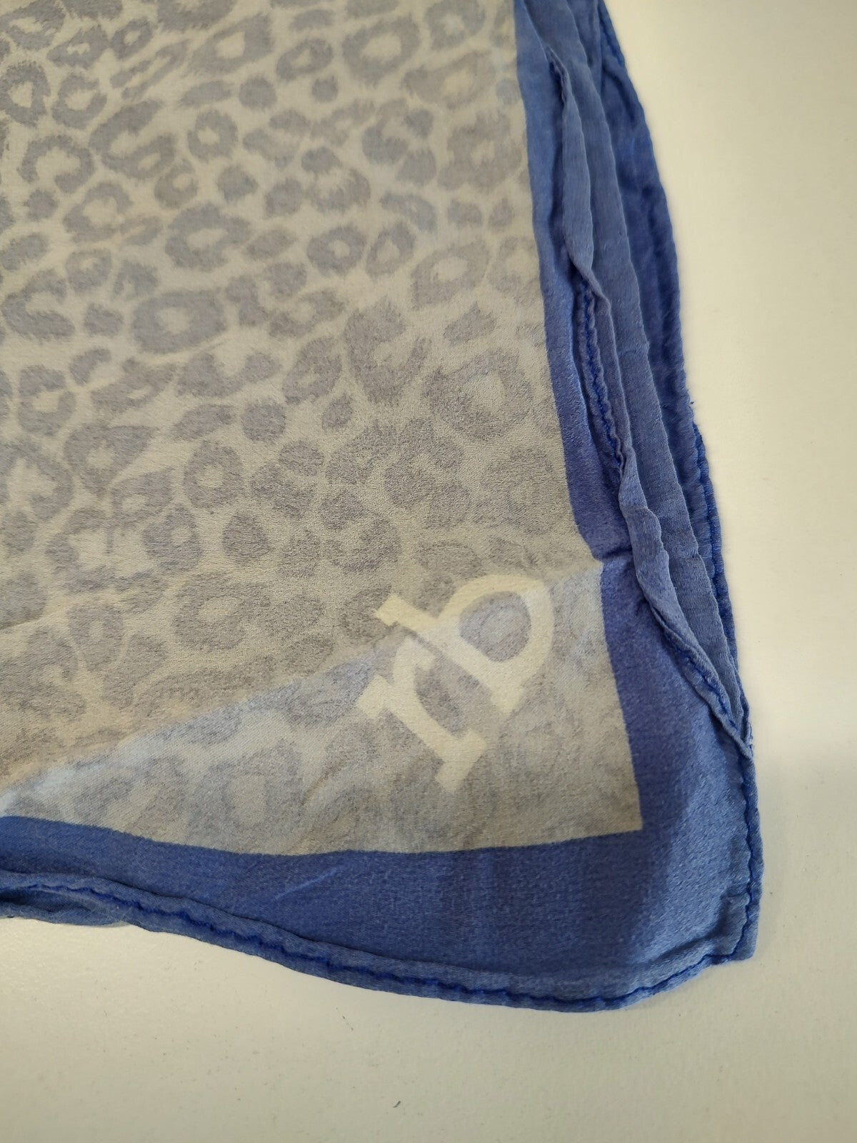 ROCCOBAROCCO FOULARD SCARVES SCARF SQUARE MADE ITALY
