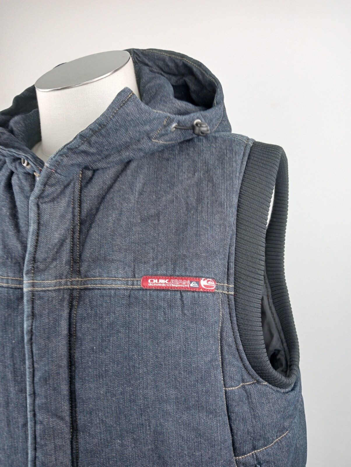 QUIKSILVER GIUBBINO SMANICATO IMBOTTITO GILET DENIM JEANS UOMO Tg XL MAN JACKET