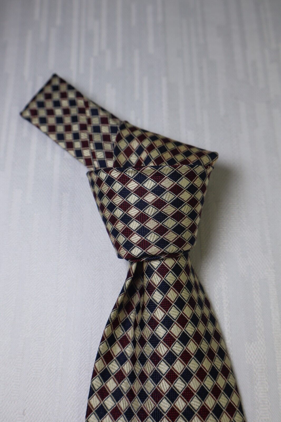 GUY LAROCHE 100% SILK TIE SETA CRAVATTA NECKTIE MADE IN ITALY CLASSIC