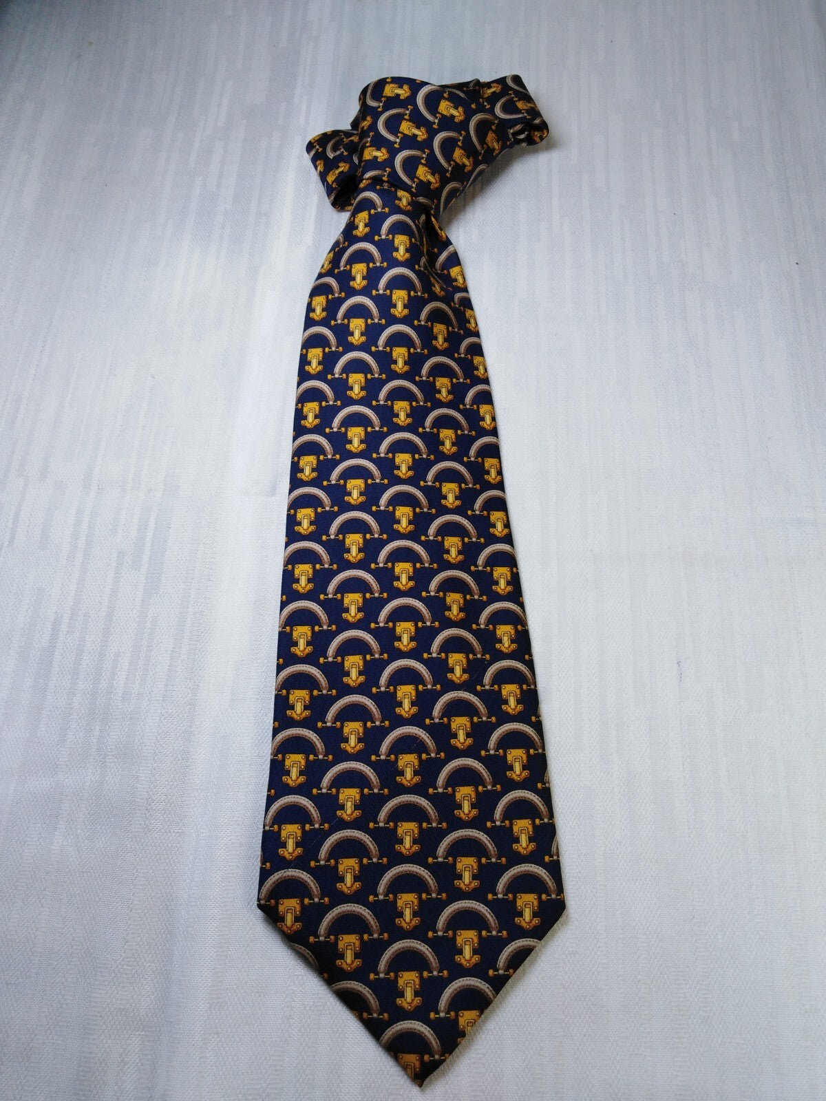 TRUSSARDI 100% SILK TIE SETA CRAVATTA NECKTIE MADE IN ITALY CLASSIC CON TAG