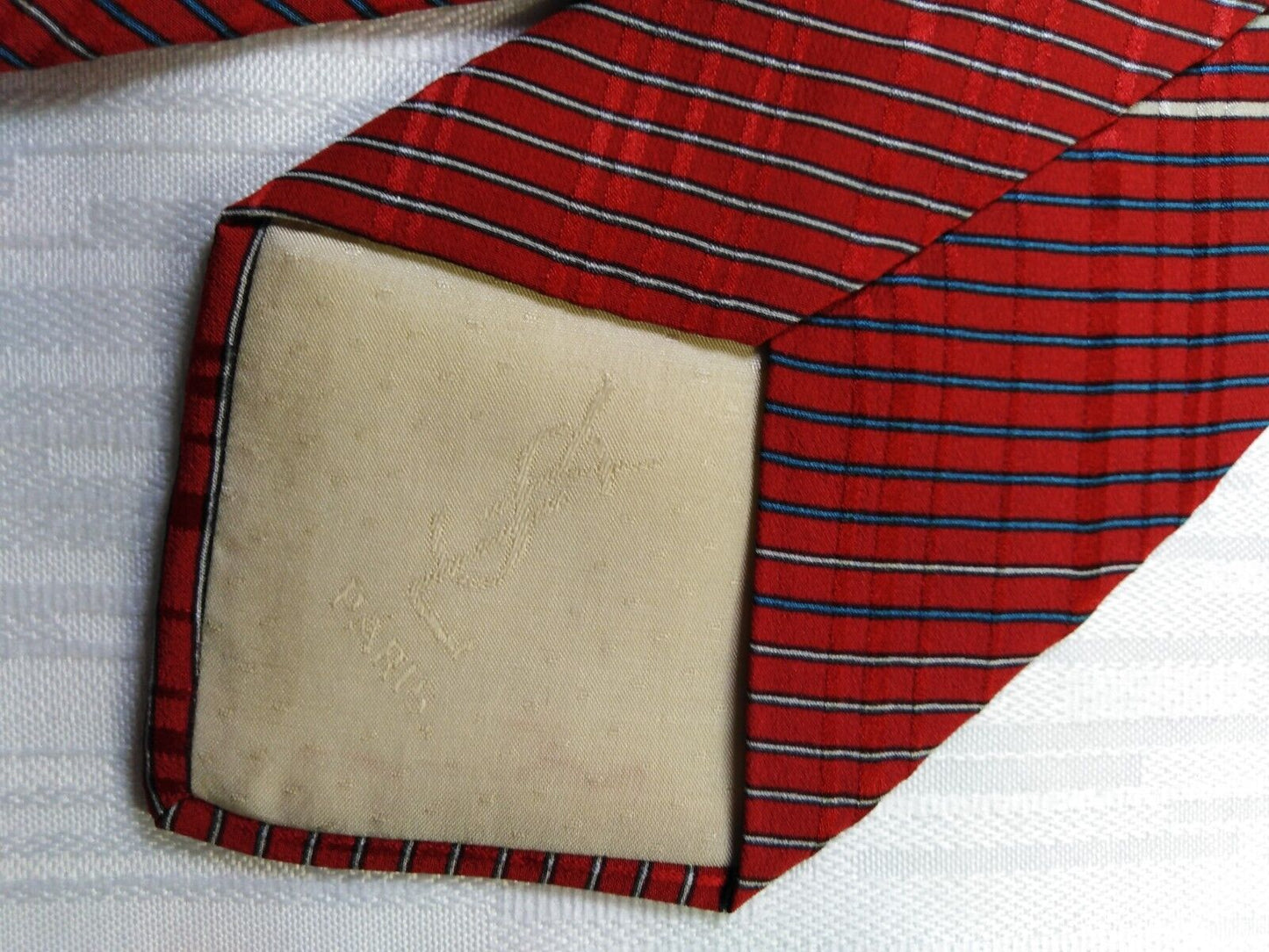 YVES SAINT LAURENT 100% SETA SILK TIE CRAVATTA NECKTIE VINTAGE CLASSIC ITALY