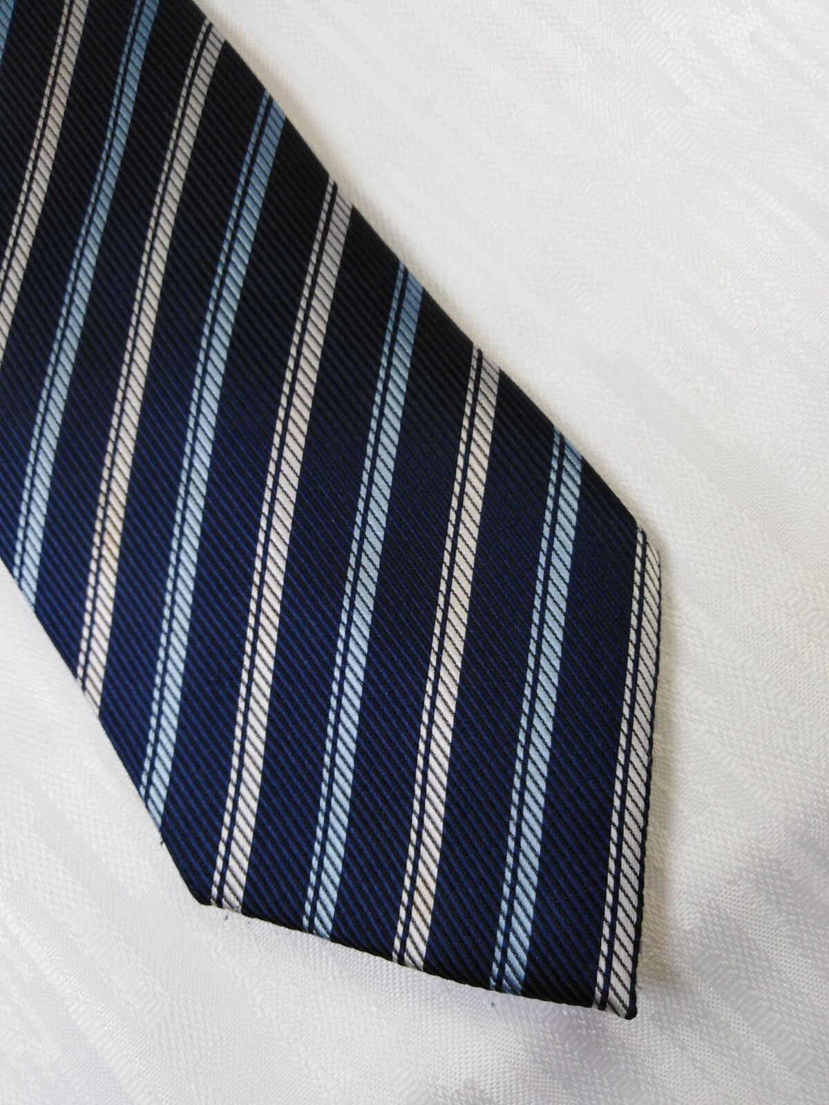 GIORGIO MARIANI 100% SETA SILK TIE CRAVATTA NECKTIE ITALY VINTAGE SELF TIPPED