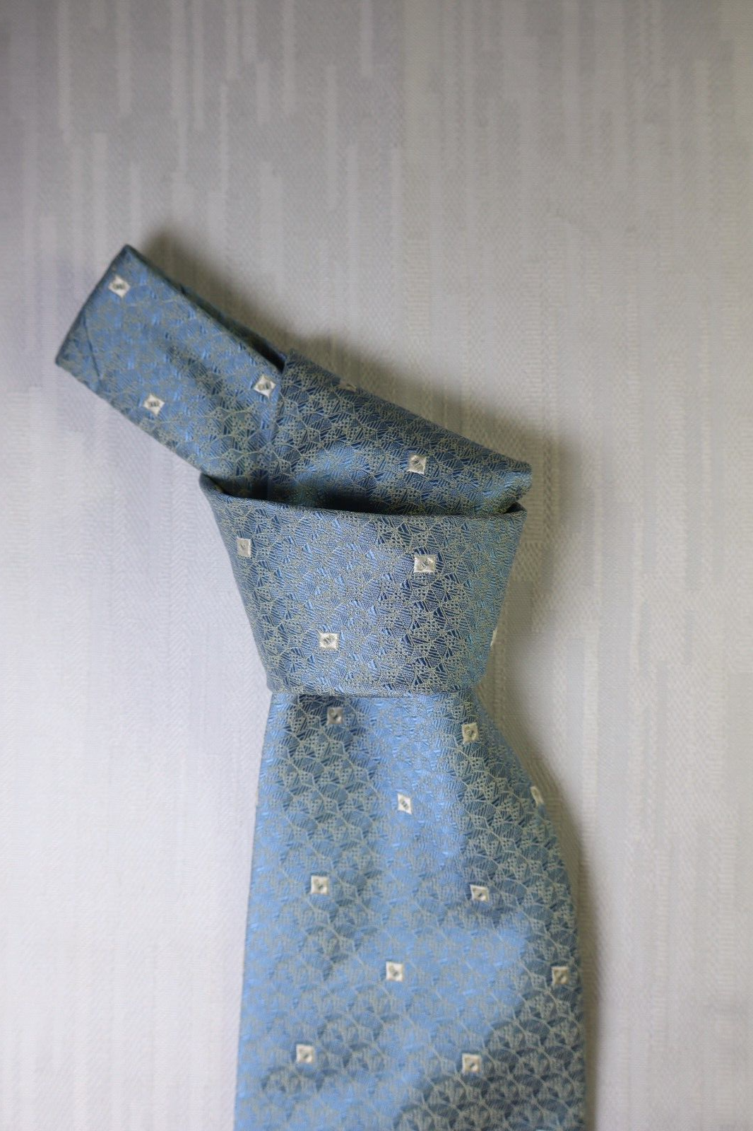 DINO ERRE 100% SETA SILK TIE CRAVATTA NECKTIE ITALY VINTAGE CLASSIC