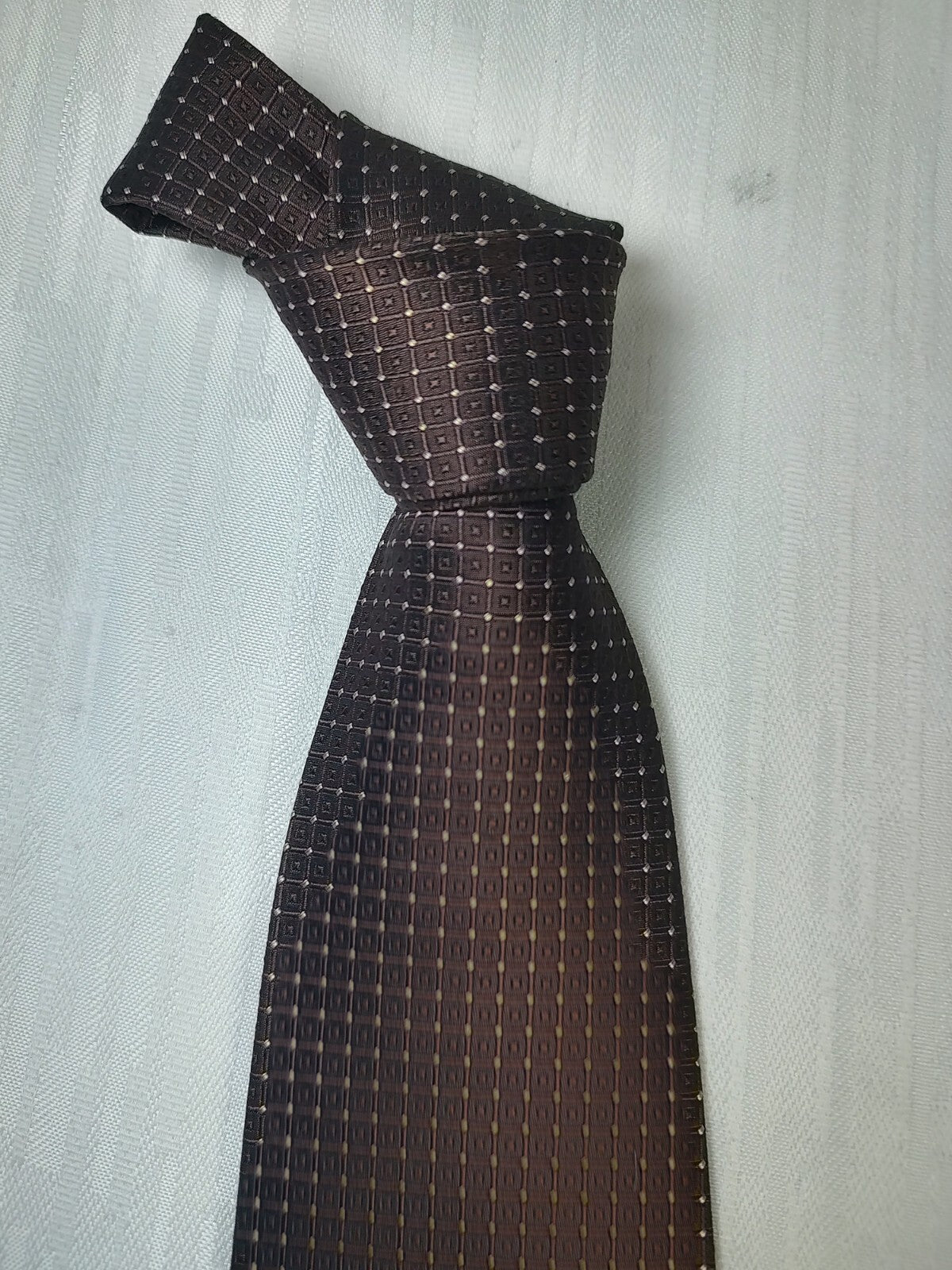 EGON VON FURSTENBERG 100% SILK TIE SETA CRAVATTA NECKTIE MADE IN ITALY CLASSIC