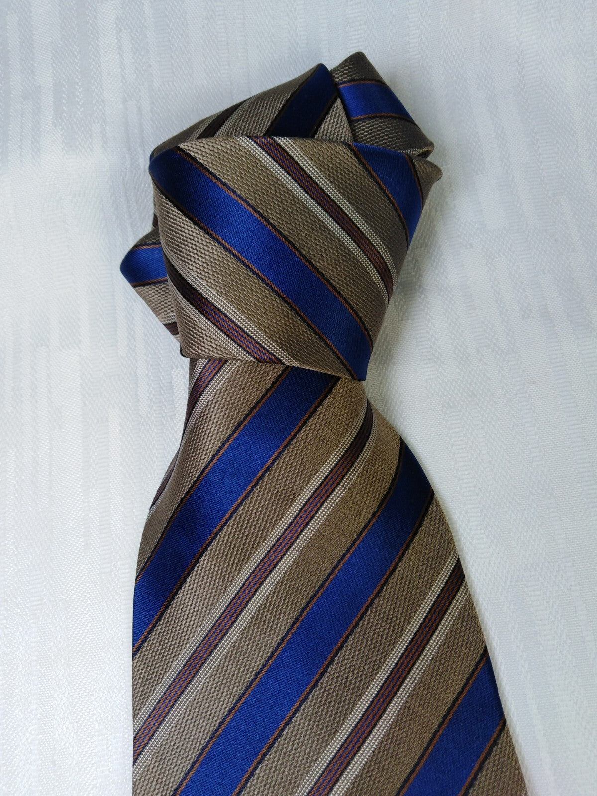 EGON VON FURSTENBERG 100% SETA SILK  TIE CRAVATTA NECKTIE ITALY VINTAGE CLASSIC