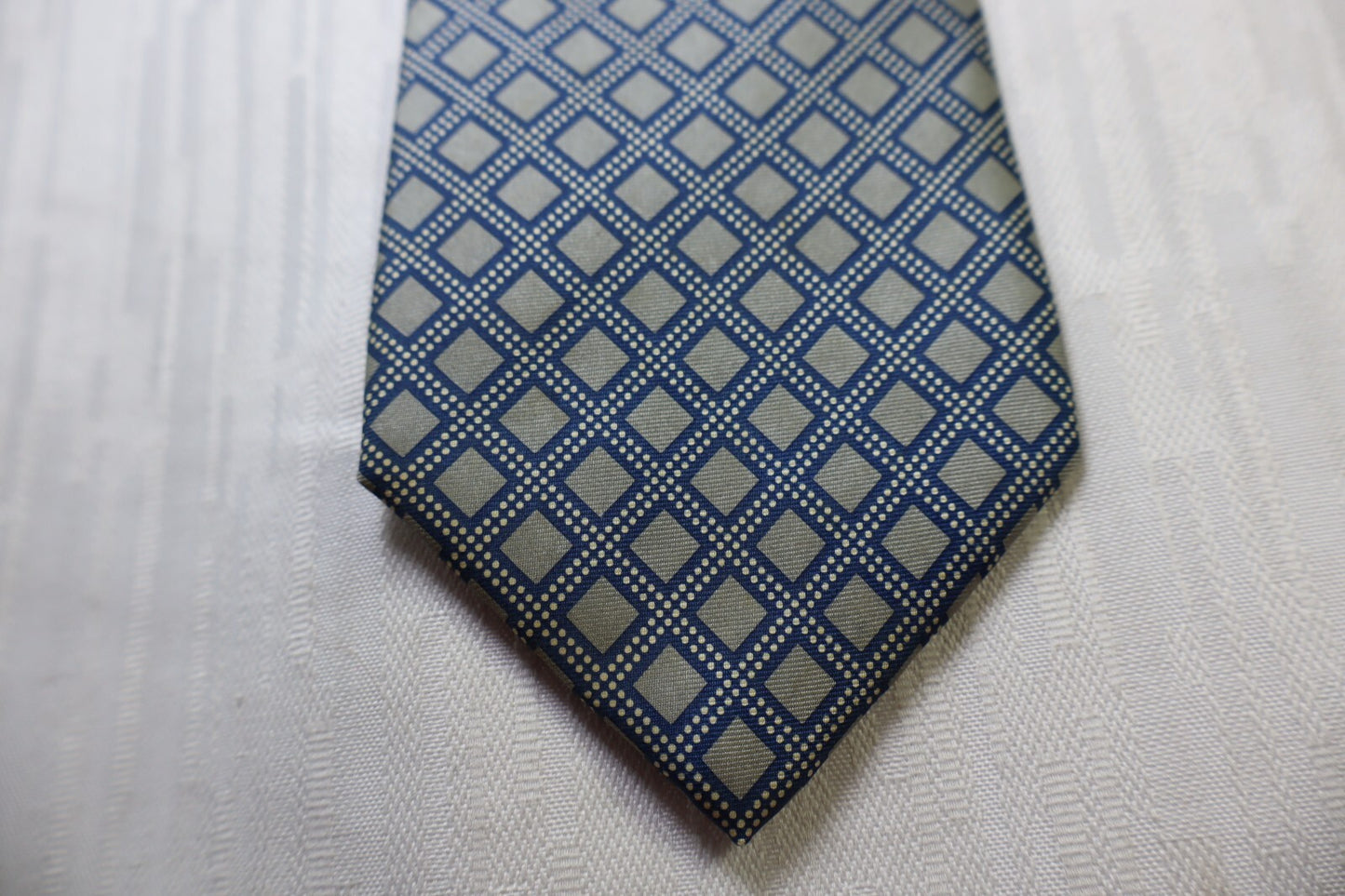 CHARLES JOURDAN 100% SILK TIE SETA CRAVATTA NECKTIE MADE IN FRANCE CLASSIC
